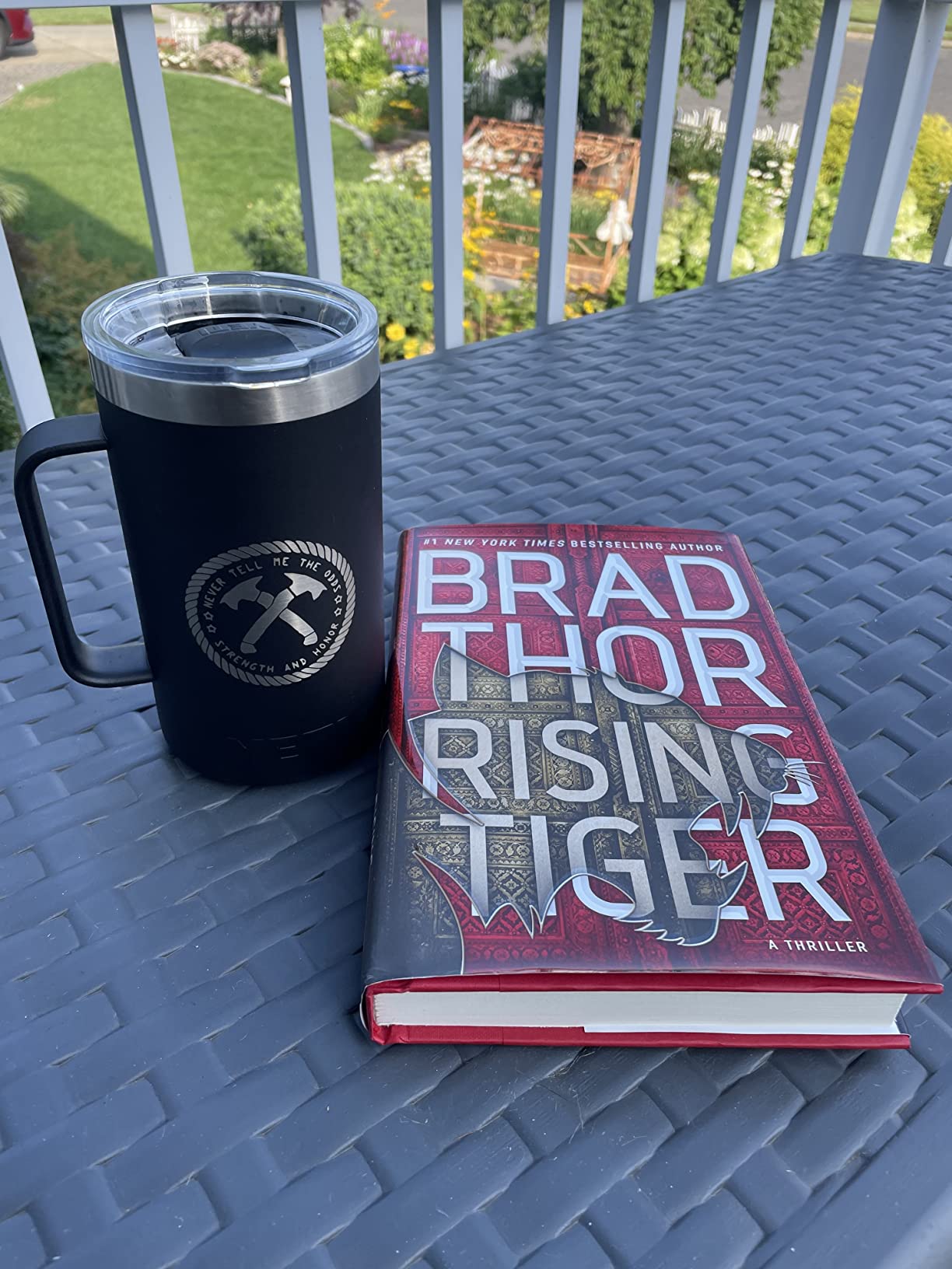 Rising Tiger: A Thriller (The Scot Harvath Series, 21): Thor, Brad ...