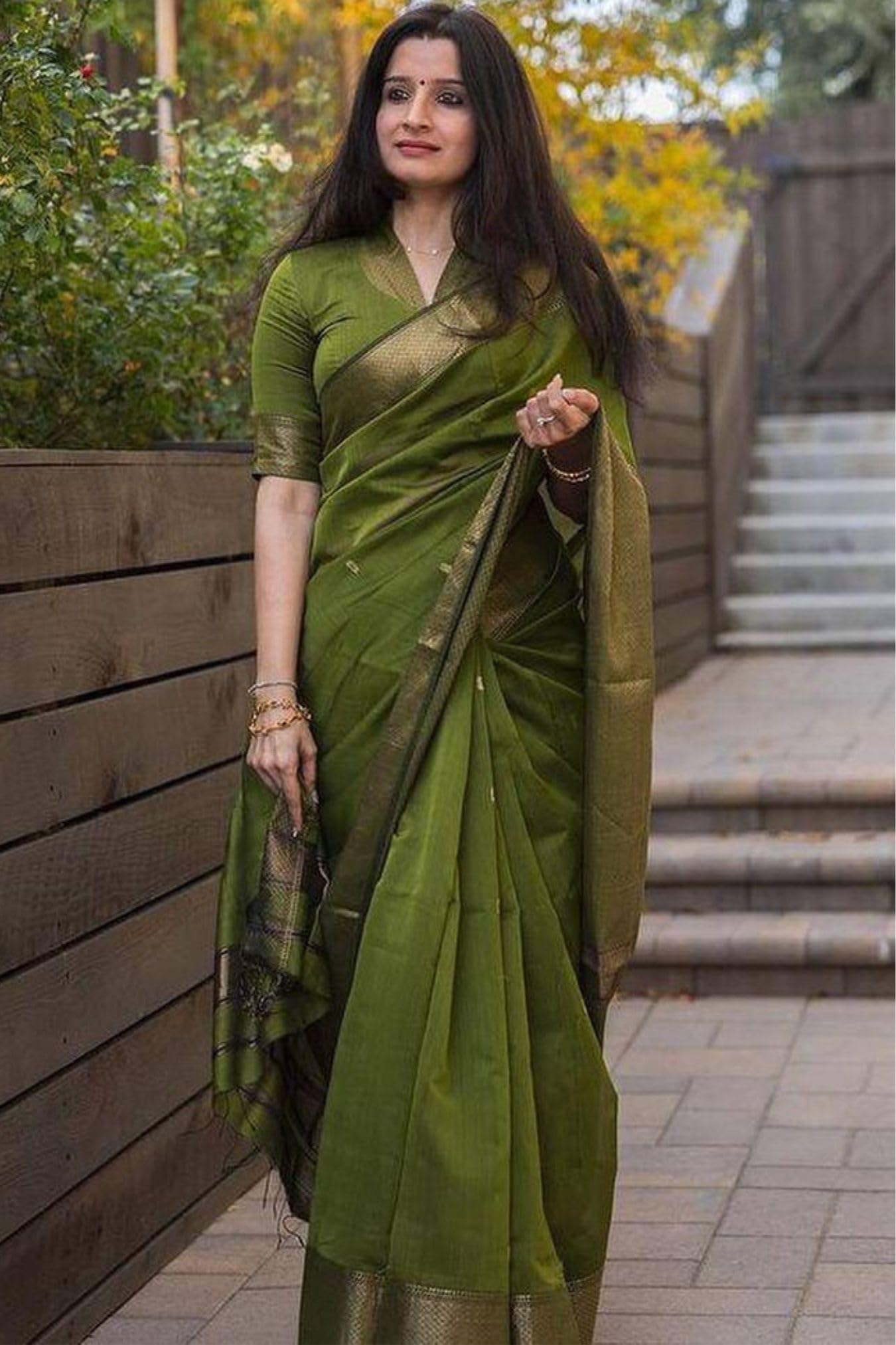 SGF11 Women's Kanjivaram Soft Cotton Linen Silk Saree With Blouse Piece