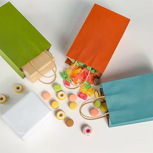 Miniatura 5 de GITMIWS Paquete de 30 bolsas de regalo de papel kraft arcoíris de 8.25 pulgadas, pequeñas bolsas de papel de colores con asas, bolsas de regalo de