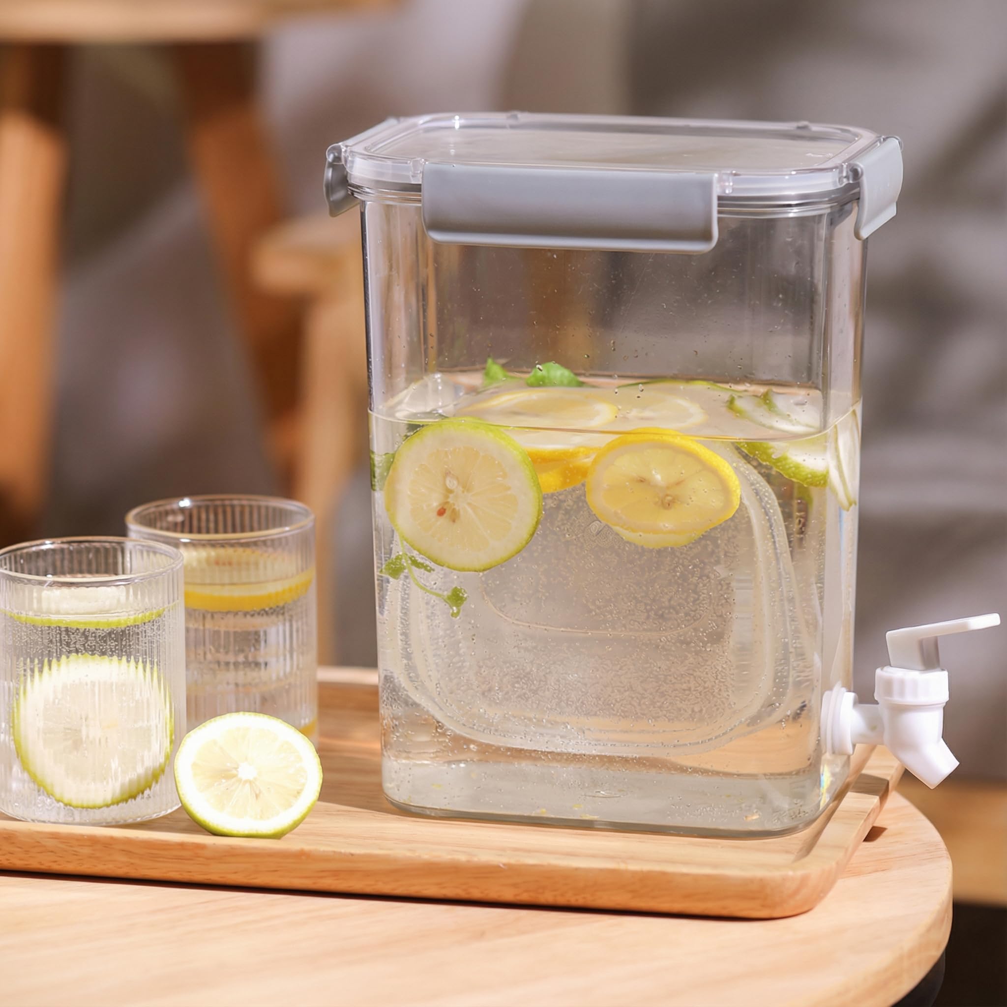 Elsjoy Plastikowy dozownik na napoje z czopem, 3,5 l, pojemnik na zimne napoje, na mrożoną herbatę, lemoniadę, lodówkę, bar, imprezę, zamykana pokrywa