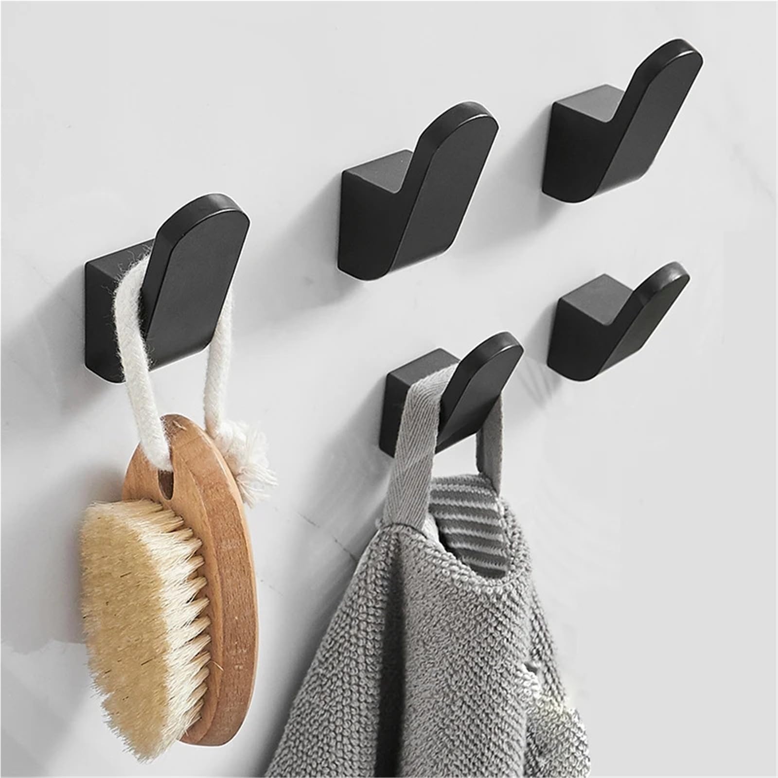 Gancio Ottone Gancio singolo in oro spazzolato appendiabiti in ottone massiccio for porta posteriore Ganci for cucina da bagno Asciugamano nero(4pcs chrome)