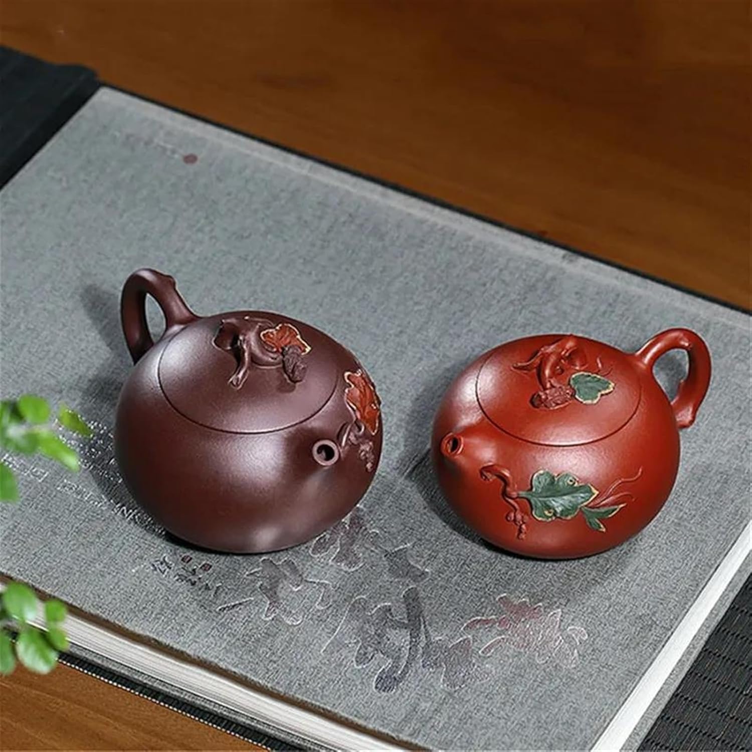 Chinese High End Purple Clay s Famous Artists Handmade Squirrel Grape Xishi Tea Pot Kettle Zisha Tea Set Collection Travel Tea Set s & Coffee Servers(12x7.7cm) (12x7.7cm One Size)