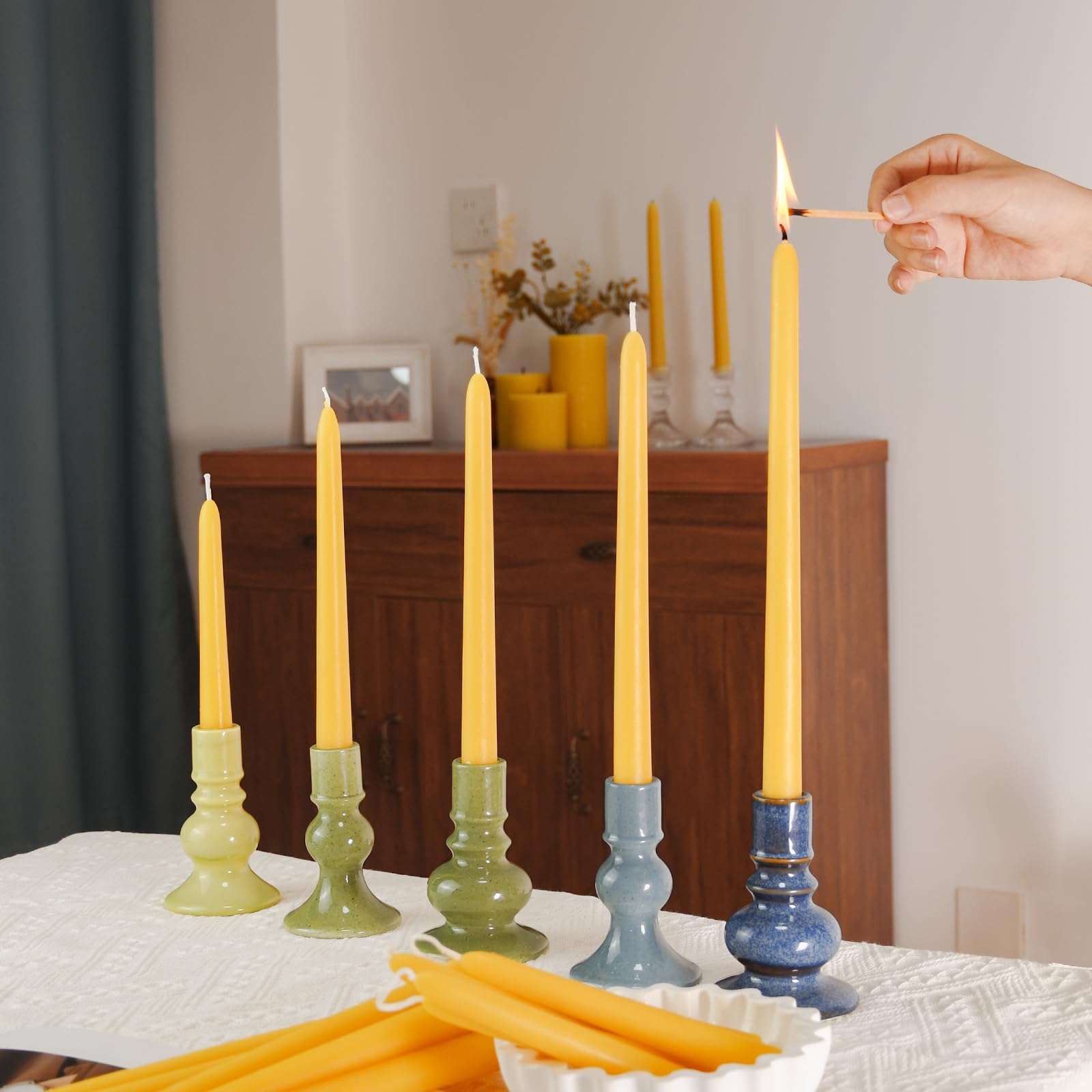 DEYBBY Velas cónicas de cera de abeja natural, velas de cera de abeja sin humo y sin goteo, paquete de 6 unidades, larga duración, no tóxicas, 12 pulgadas