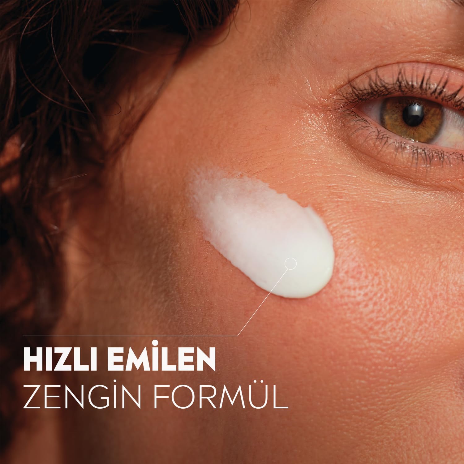 NIVEA Q10 Power SPF30 Kırışıklık Karşıtı Gündüz Kremi 50 ml + NIVEA Q10 Power Kırışık Karşıtı Gece Yüz Bakım Kremi 50 ml