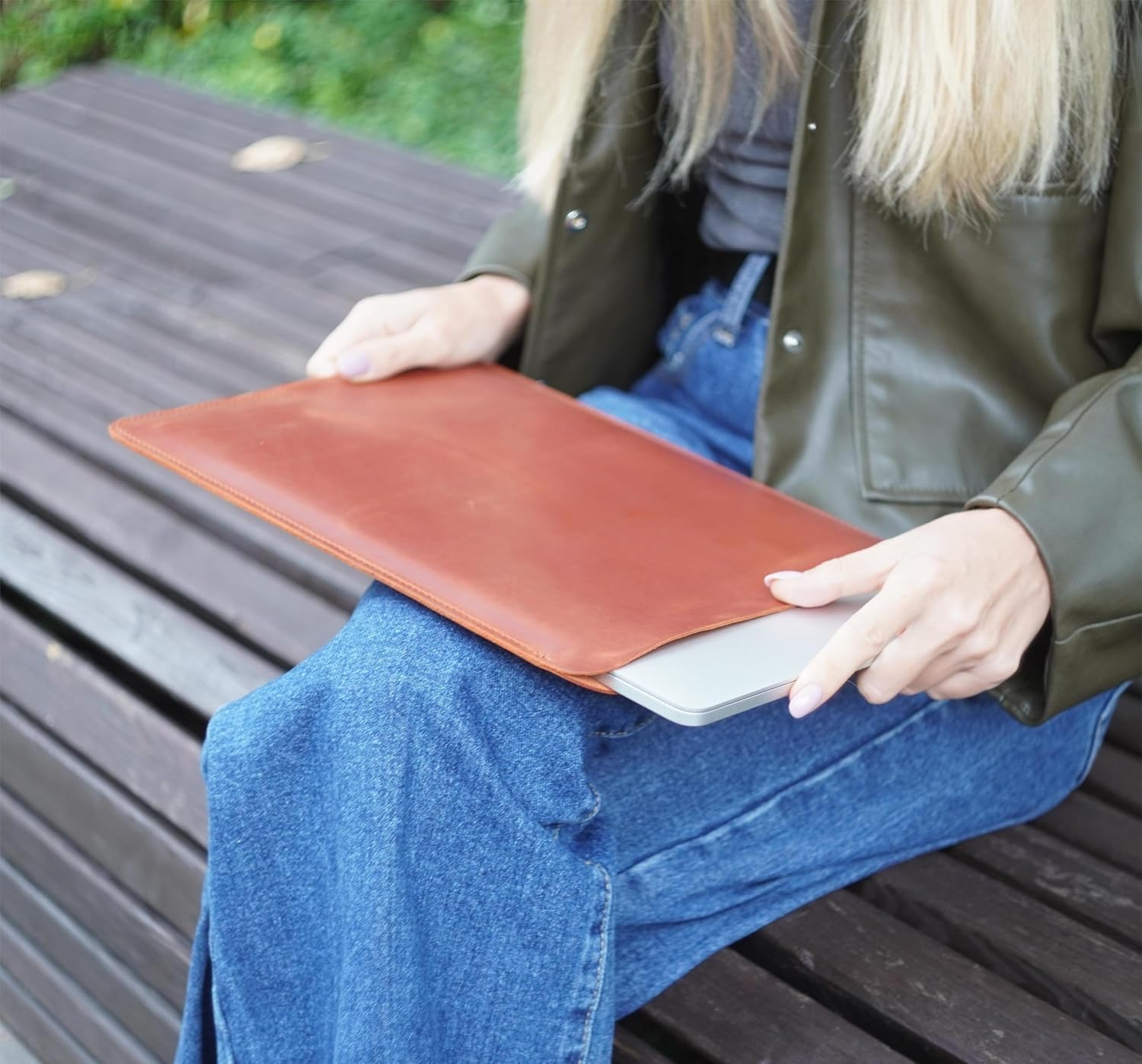 MacBook Air / Pro leather sleeve 13インチ Amazon.com: Aartedesign Genuine Vintage Leather Sleeve case