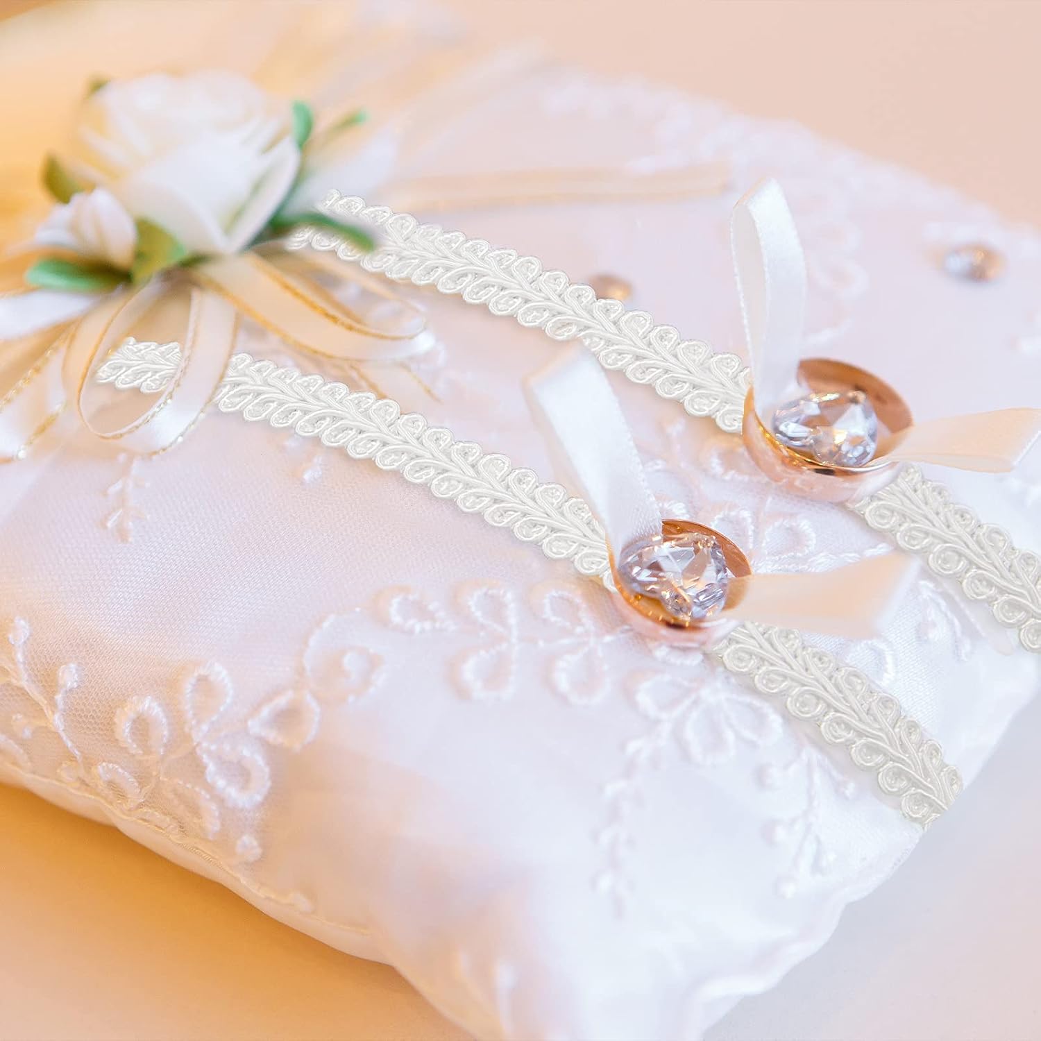 Gimp Braid Trim Polyester Woven Braid Trim Upholstery Trim Decorative Gimp Trim for Costume DIY Crafts Sewing Curtain Slipcover Decoration Jewelry Making Costume Accessories (White)