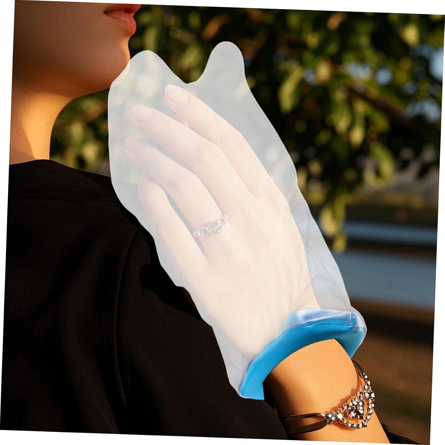Shower Arm Cast Cover Protective Sleeve for Adults Reusable Hand Cover for Bathing Comfortable Guard for Shower Protection Easy Application Fits Various