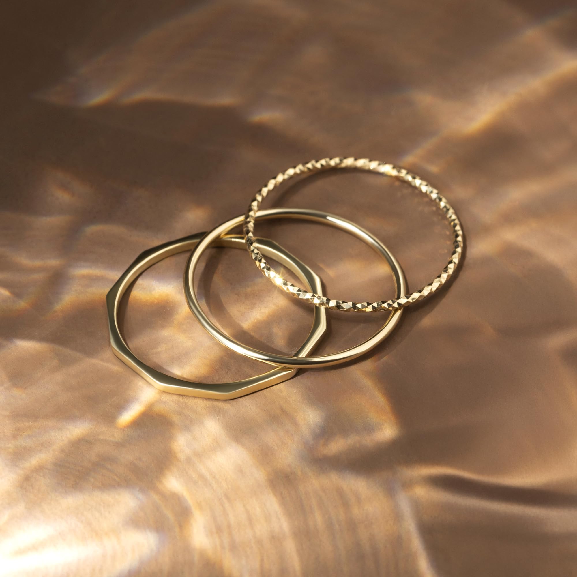 Amberta Anello Donna Oro Massiccio 9 Carati Italiano, Anello Sottile Oro Giallo 1 mm Impilabile, Fedina Minimalista Pollice Mignolo