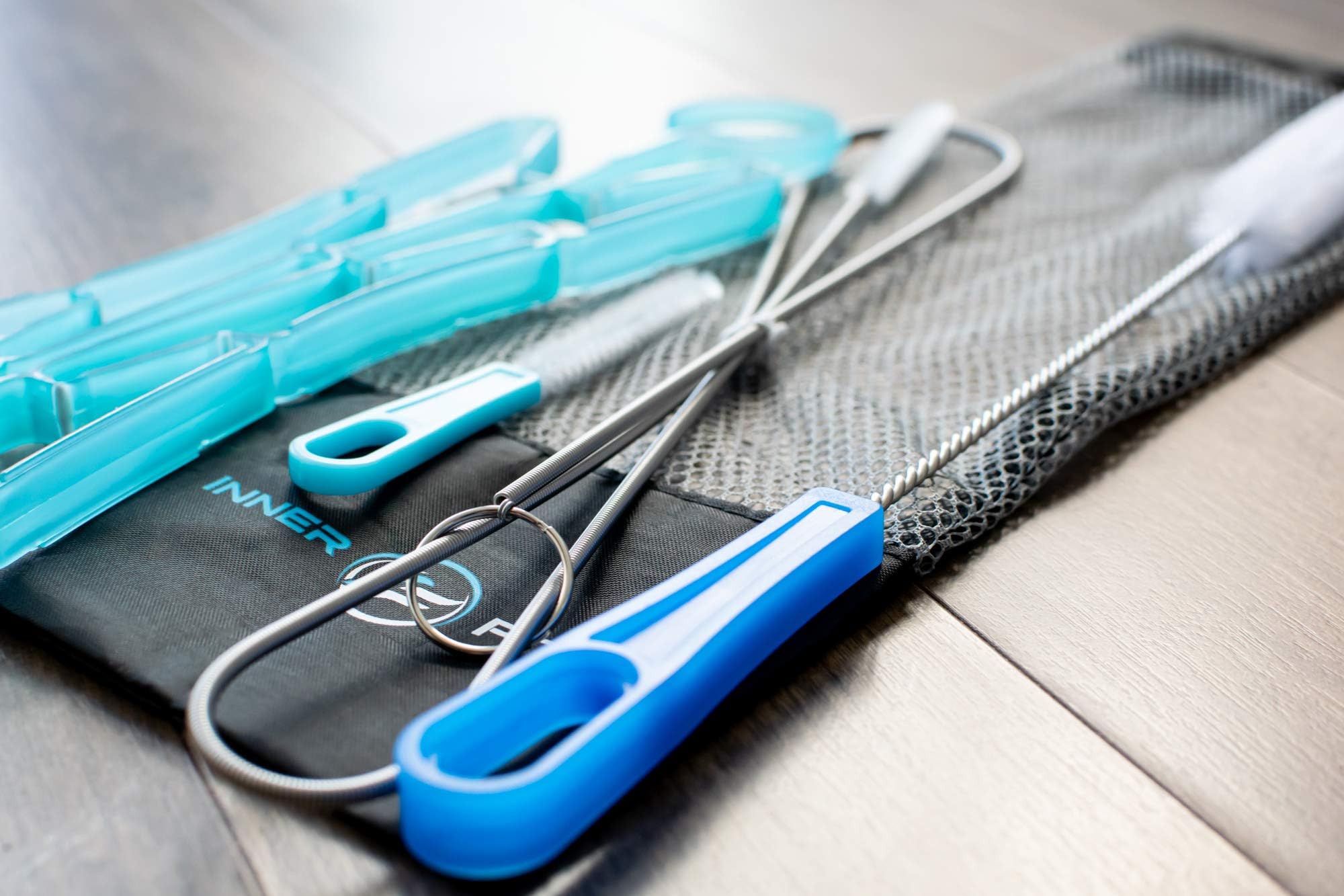 InnerFit Hydration Bladder Cleaning Kit - 5 in 1 Water Bladder Cleaning Kit - 3 Brushes - 1 Collapsible Frame - 1 Carrying Pouch