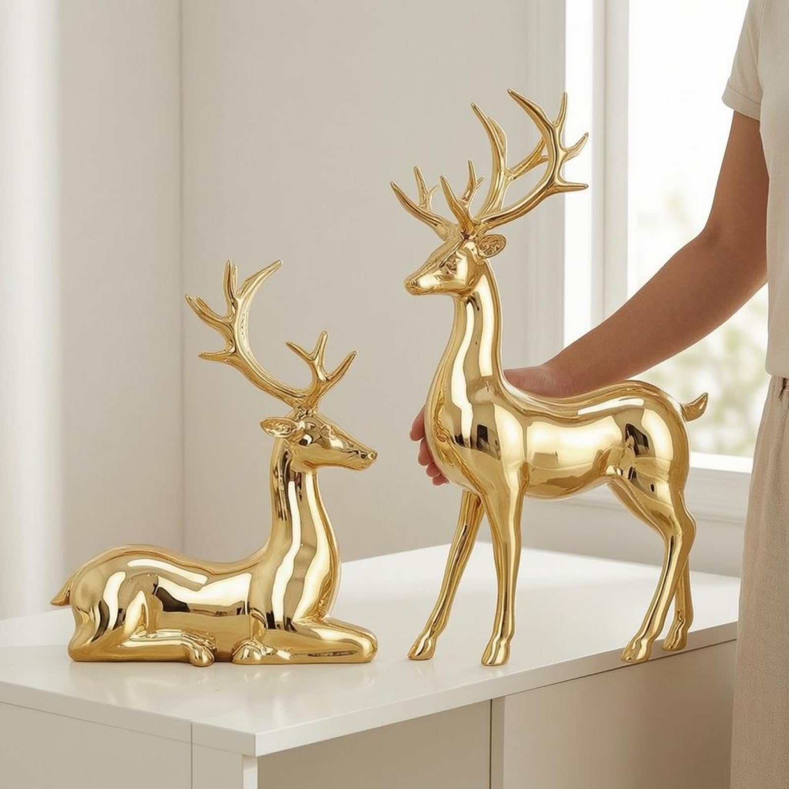 predolo Hirschornament aus Resin elektroplattierte Oberfläche Hirsch Dekofigur Wohndekoration Wohndeko für Wohnzimmer, Champagner