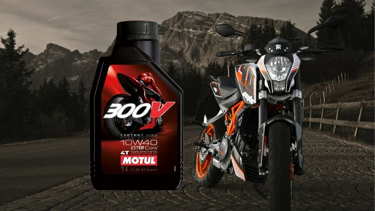 Olio Motore 4T Moto - Motul 300V Factory Line Road Racing 10W-40, 3 litri (3x1 lt)