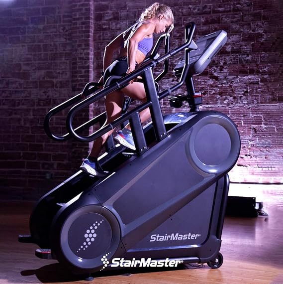 StairMaster 10 Series 10G Gauntlet مع شاشة LCD - مكبس الدرج مع اتصال Bluetooth ومنافذ USB ، تمارين السائر ومعدات القلب للألعاب الرياضية والتمارين المنزلية