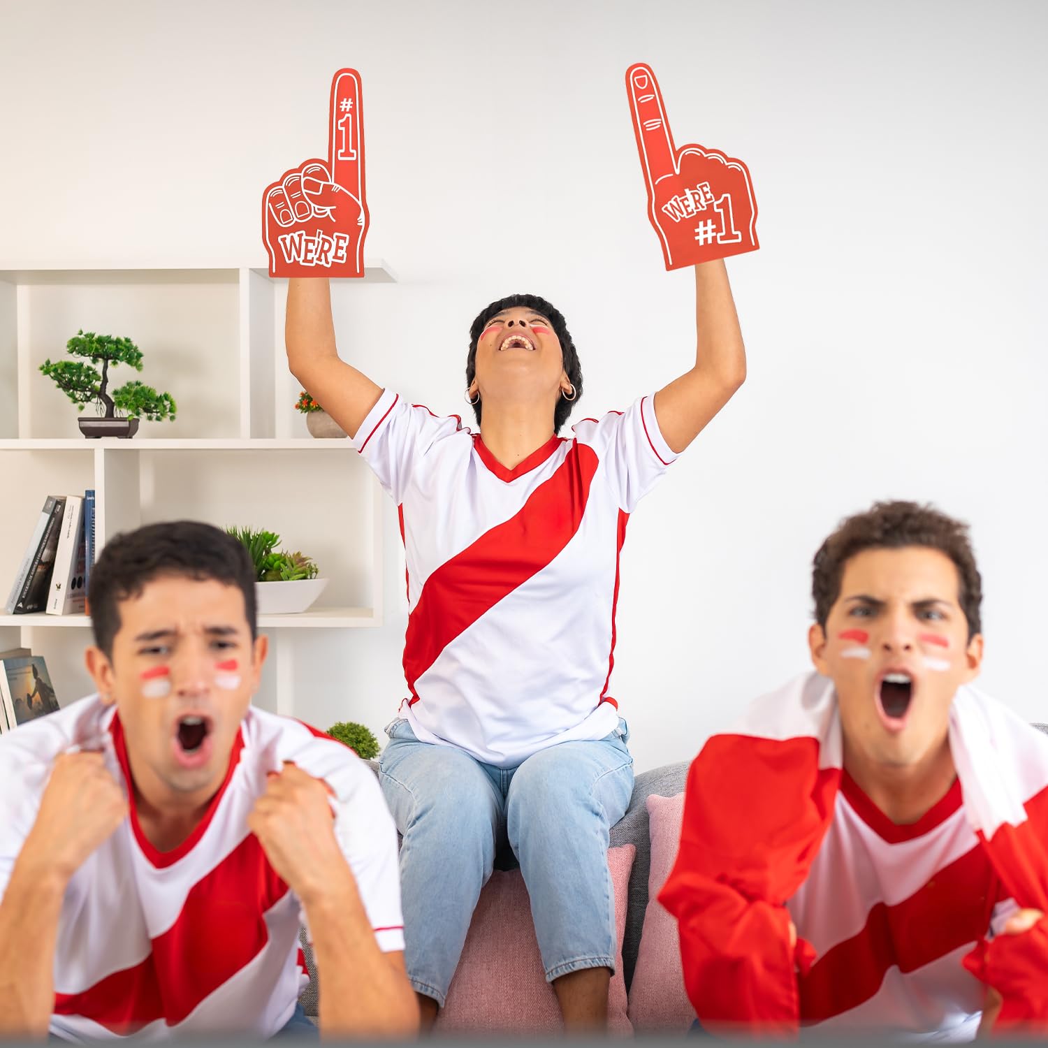 IGXX 2 Dedos de Espuma, Manos de Espuma, gladiadores de Dedos de Espuma, gladiadores de Dedos de Espuma para reuniones Deportivas y Accesorios de animación (Rojos) — view 5