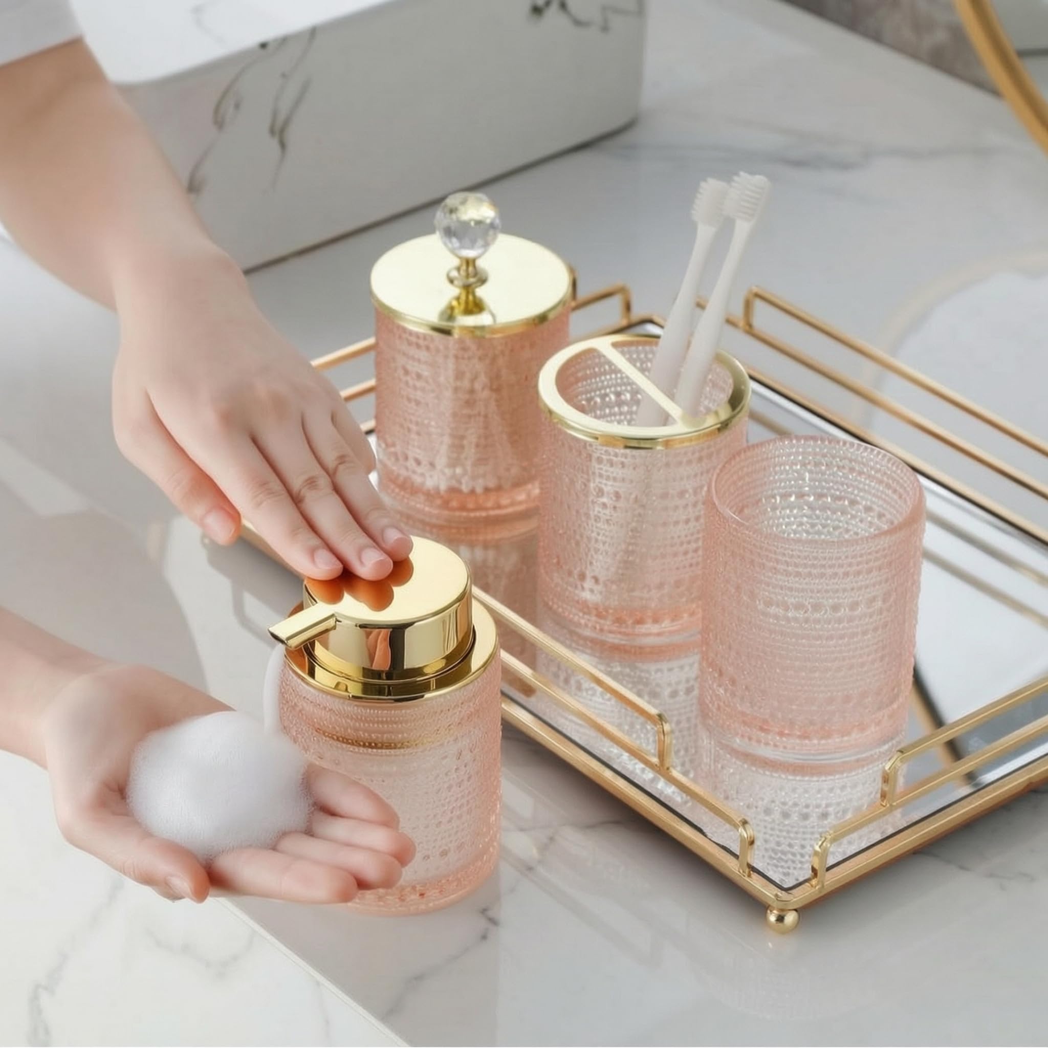 Robustes Glas Badezimmer Accessoire Set:,Vierteiliges Set in Rosa