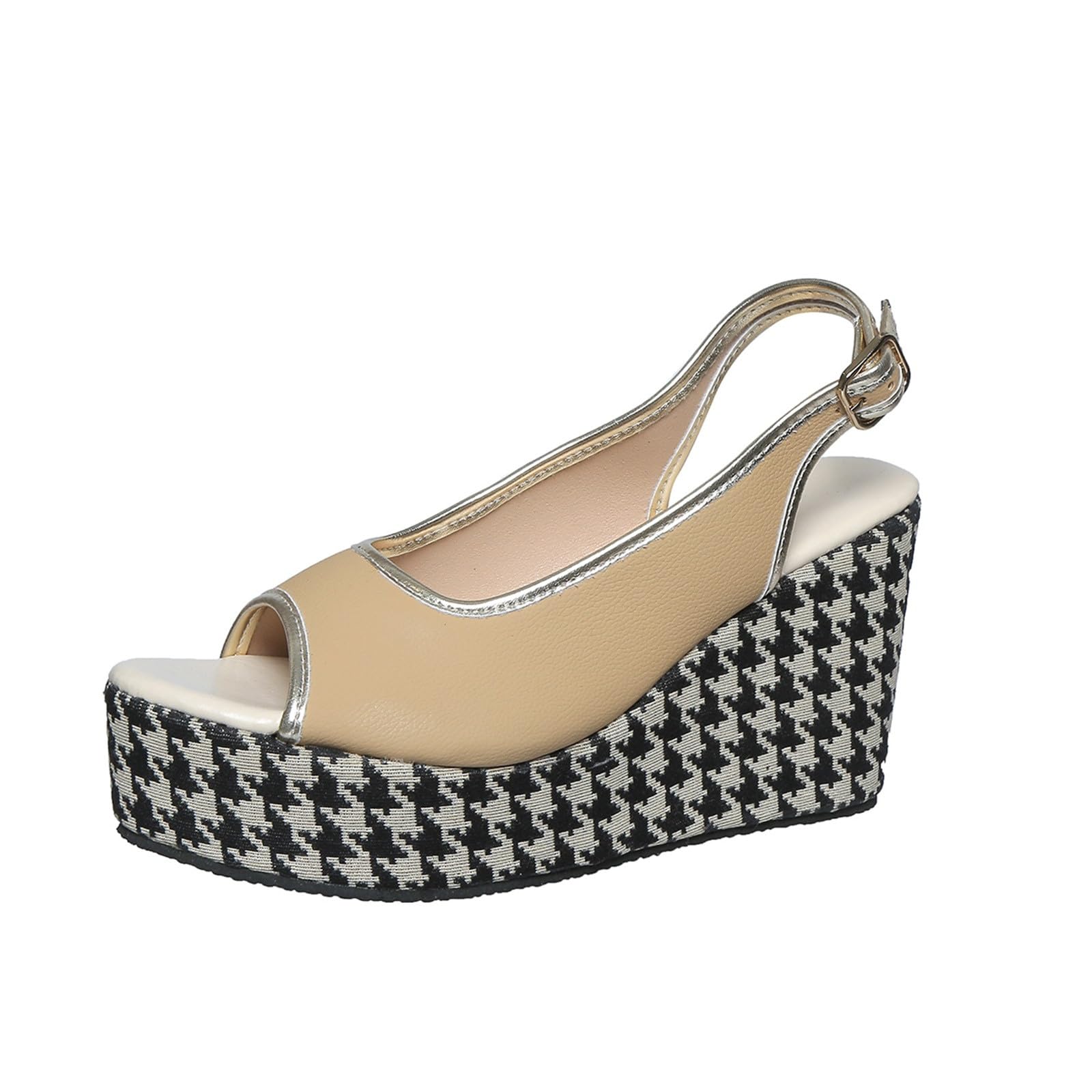 Alpargatas de cuña cómodas para lucir un estilo informal de verano 8