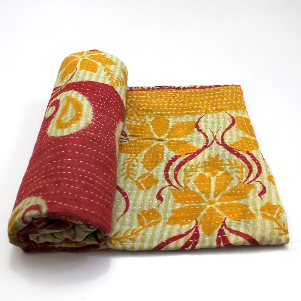 Vintage Throw Kantha Quilt Indian Handmade Bohemian Bedspread Reversible Cotton Ethnic Sari Fabric Embroidered Bedding Blanket Gudari