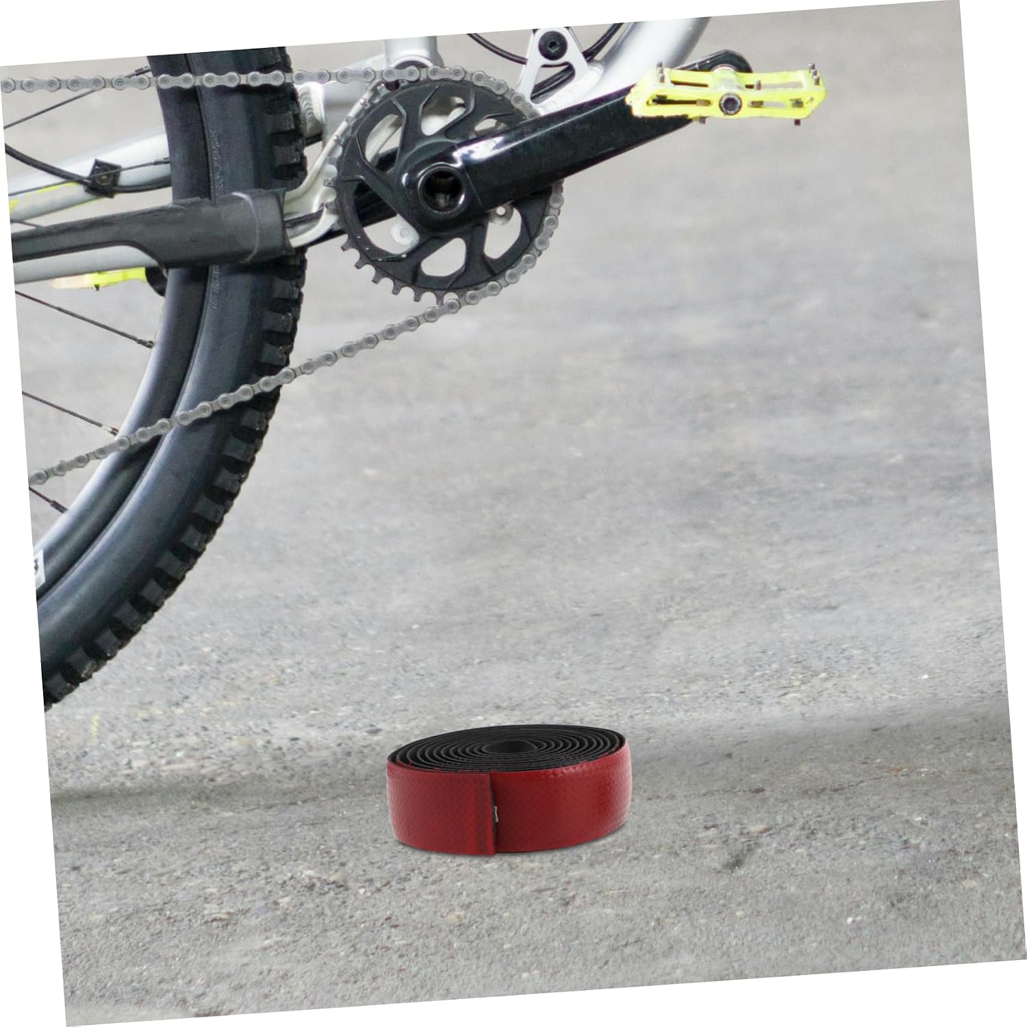 Toyvian Bicycle Handlebar Tape Road Bike Straps Easy Install Carbon Texture Grip Tapes for Cycling Accessories