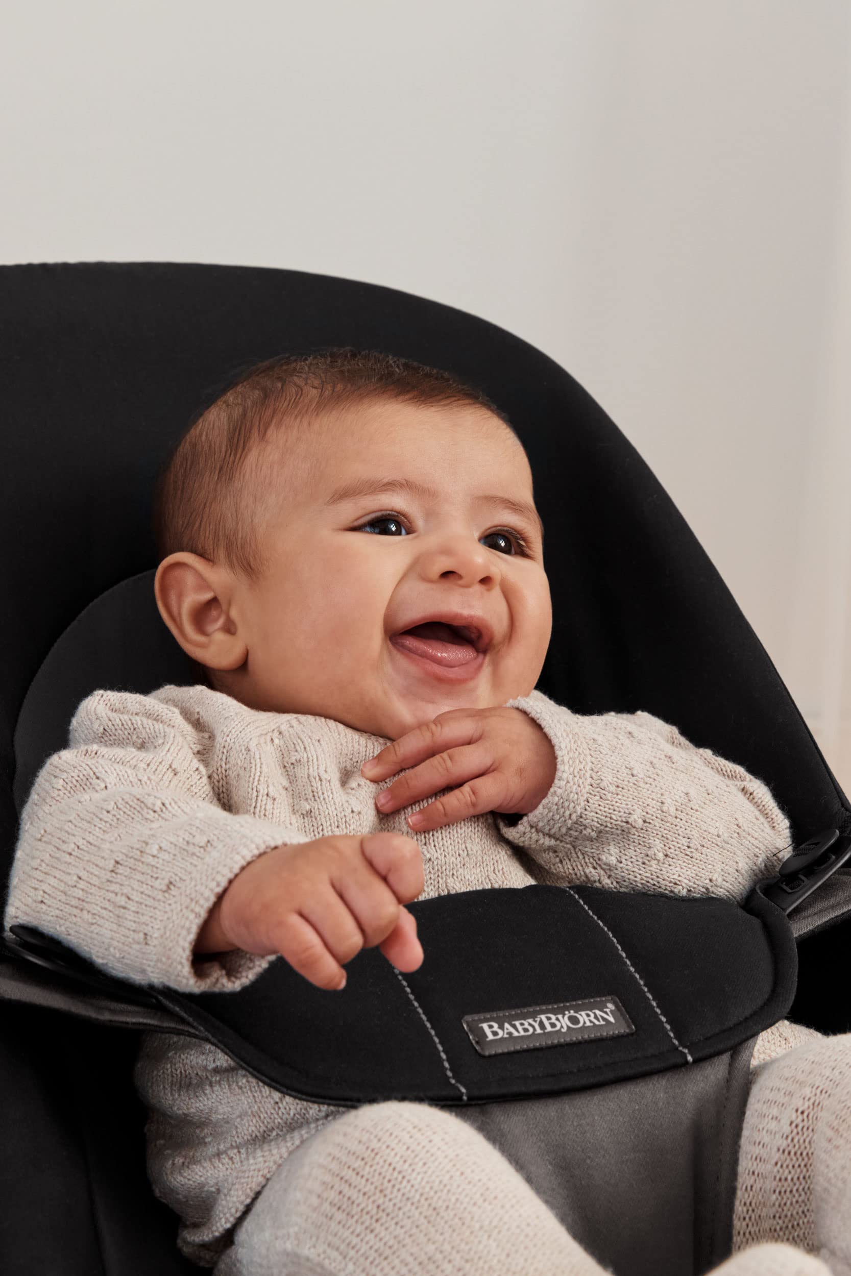 BabyBjörn Sdraietta Balance Soft, Tessuto/Jersey, Nero/Grigio scuro