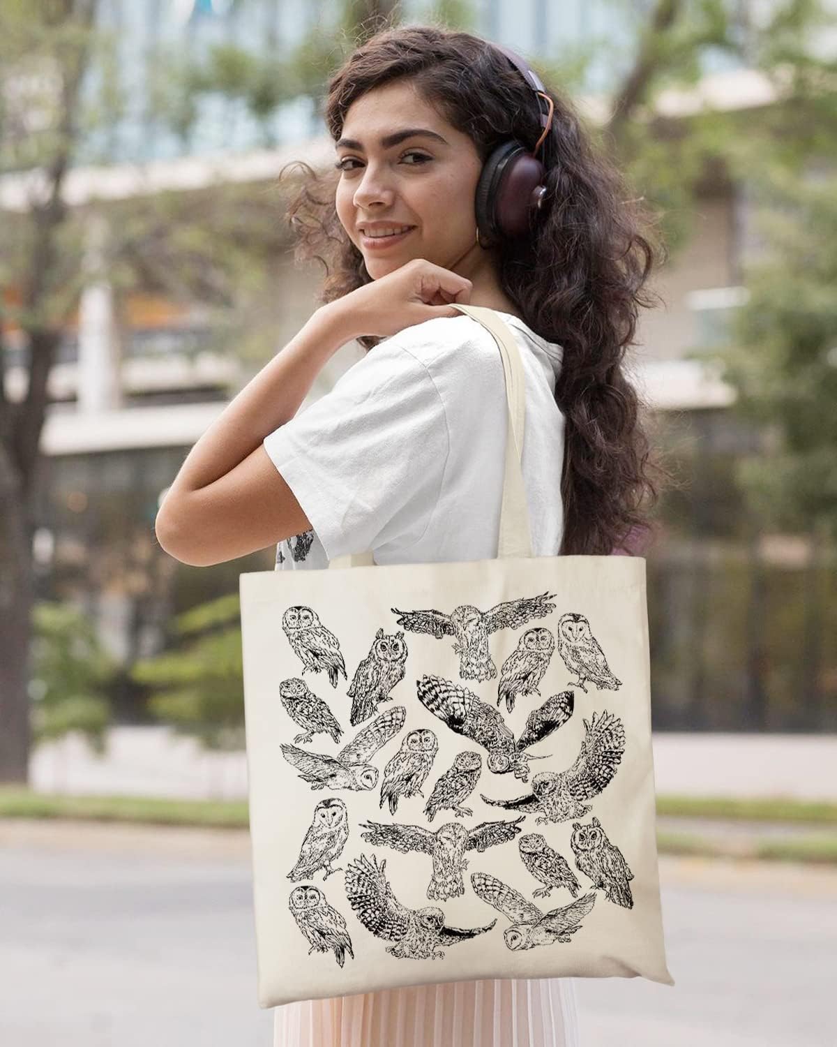 AUSVKAI Canvas Tote Bag Aesthetic for Women, Cute Reusable Cloth Cotton Bags for Shopping Beach Grocery image 3
