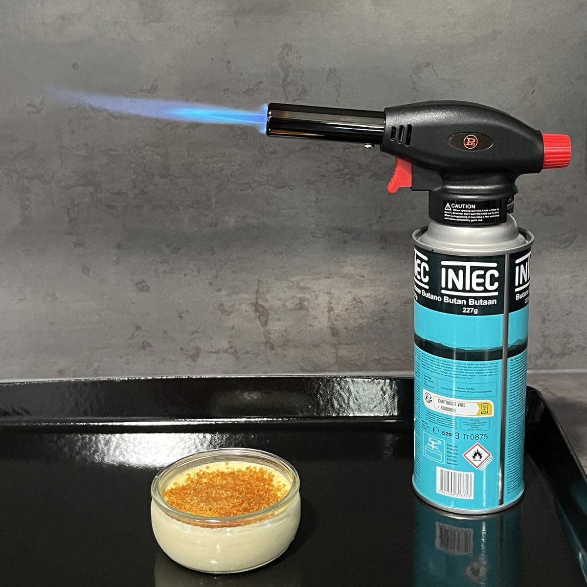 PROWELTEK – Soplete de gas 180 W – 360 °C + cartucho de gas butano 227 gr – Soplete de cocina encendido automático piezo llama ajustable