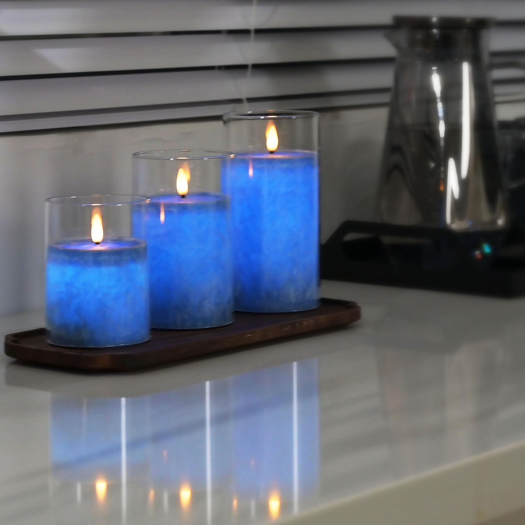 Lot de 3 Bougies LED à Flamme Vacillante - Avec Fonction Minuterie Dans le Verre - Bougies Électriques en Cire Vraie avec Télécommande (Bleu)