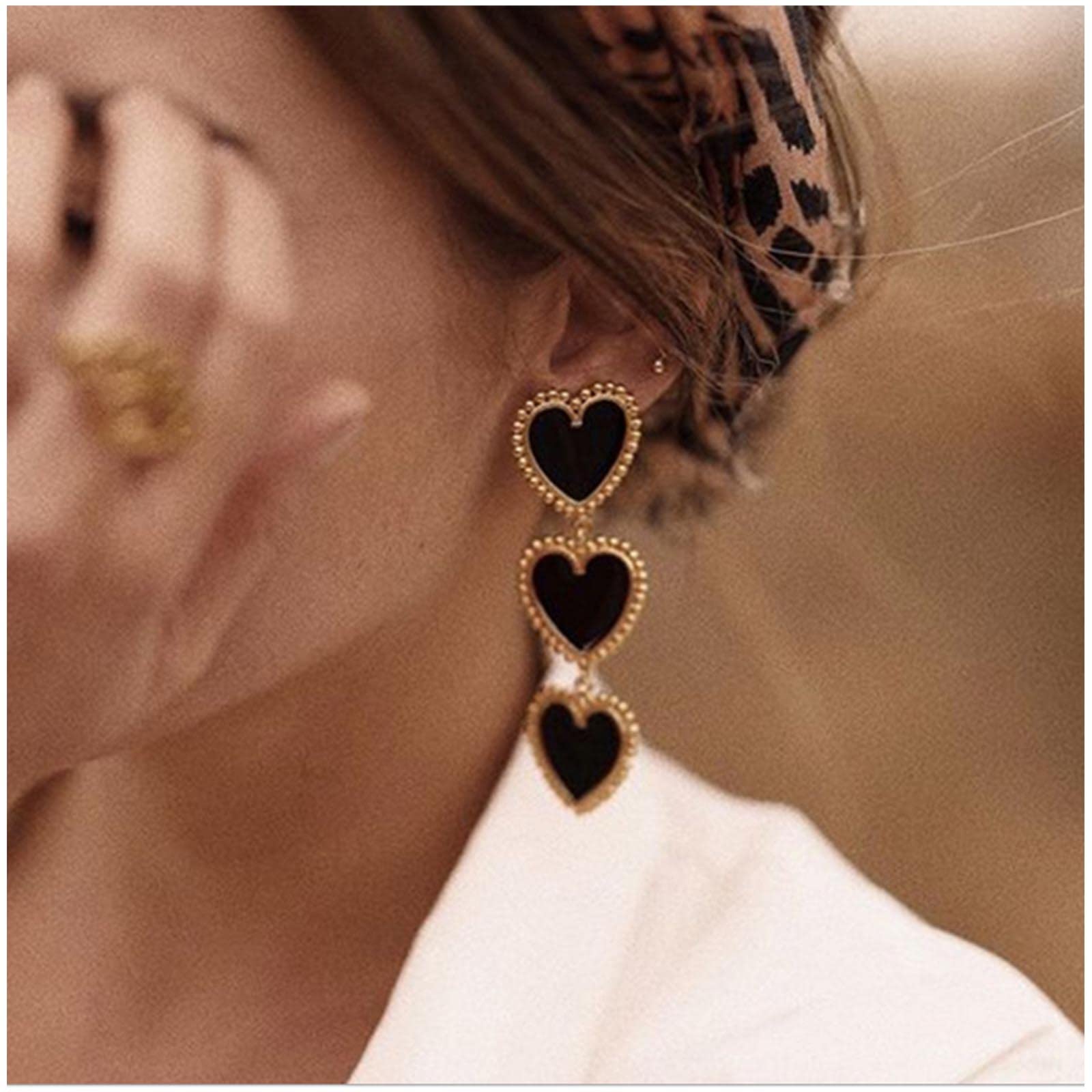 CimenexePendientes de tuerca con forma de corazón bohemio, pendientes colgantes de corazón de amor dorado, pendientes llamativos de corazón negro, pendientes largos de corazón esmaltado, joyería