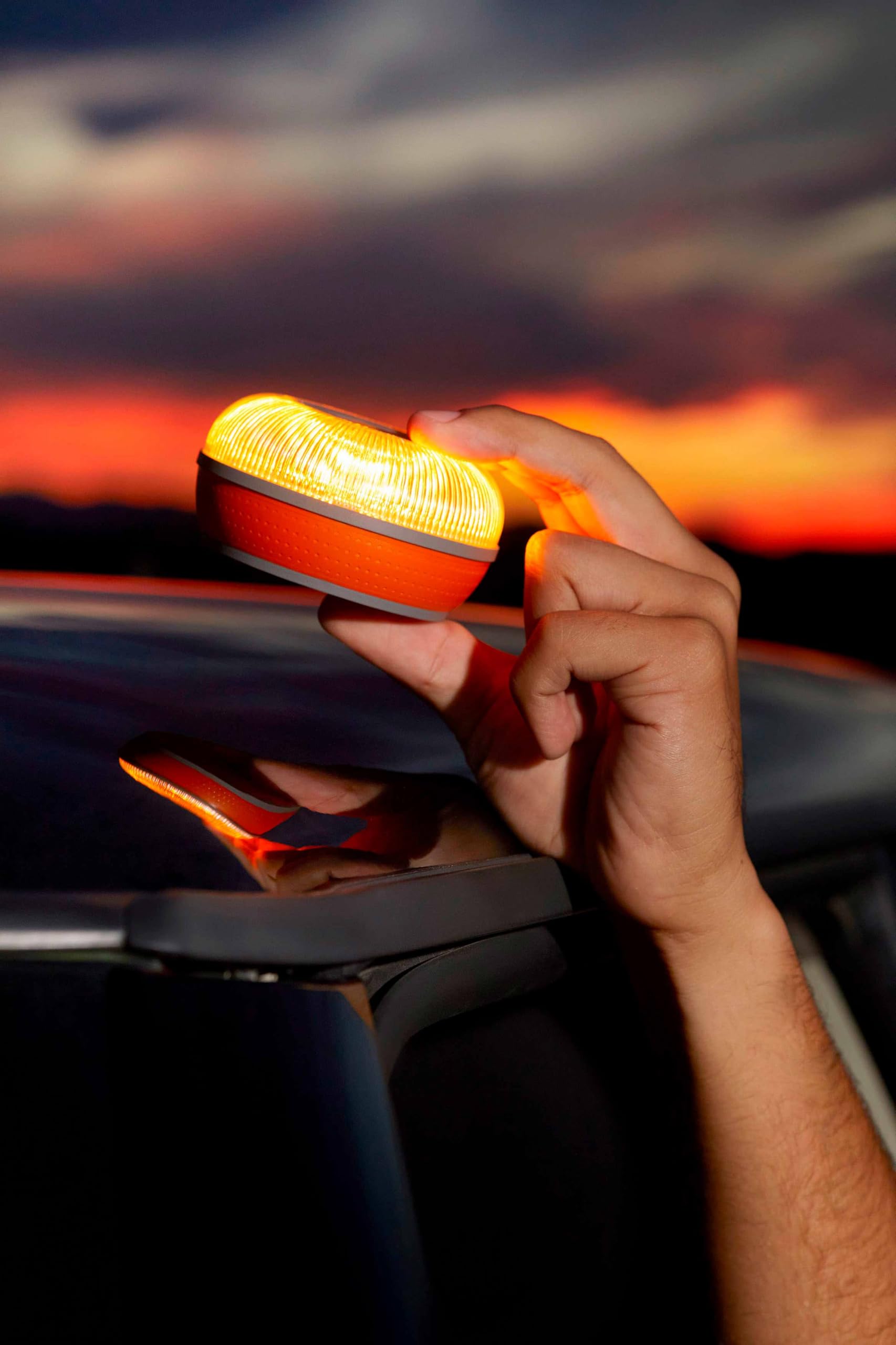 WIKANGO LUZ EMERGENCIA BALIZA COCHE V16 DGT 3.0 GEOLOCALIZ