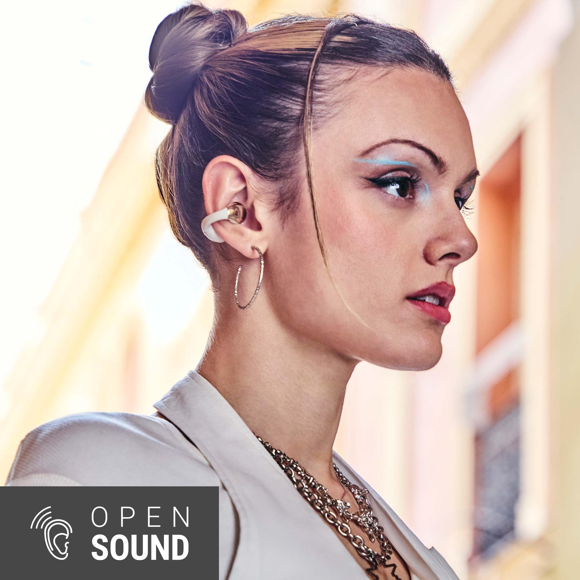 Energy Sistem CoolPods Auriculares Inalambricos Bluetooth 5.4 Deportivos Resistentes al Agua Open Sound ENC Cancelacion de Ruido en Llamadas 25H Bateria Multipoint IPX4 (Cream)