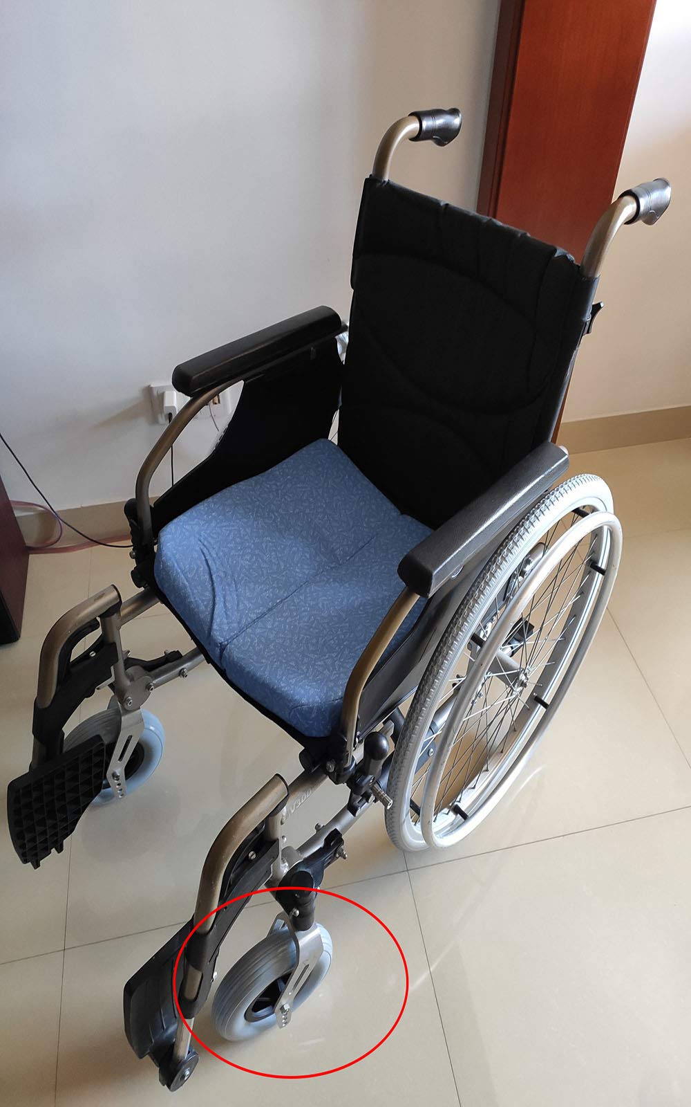 LekLai Ruedas para Sillas de Ruedas, Ruedas Delanteras, Ruedas para Silla de Ruedas, Andador, Rueda de Repuesto, Neumático Sólido de Pu, Rodillos para Carro Pequeños Antipinchazos con Rodamiento de