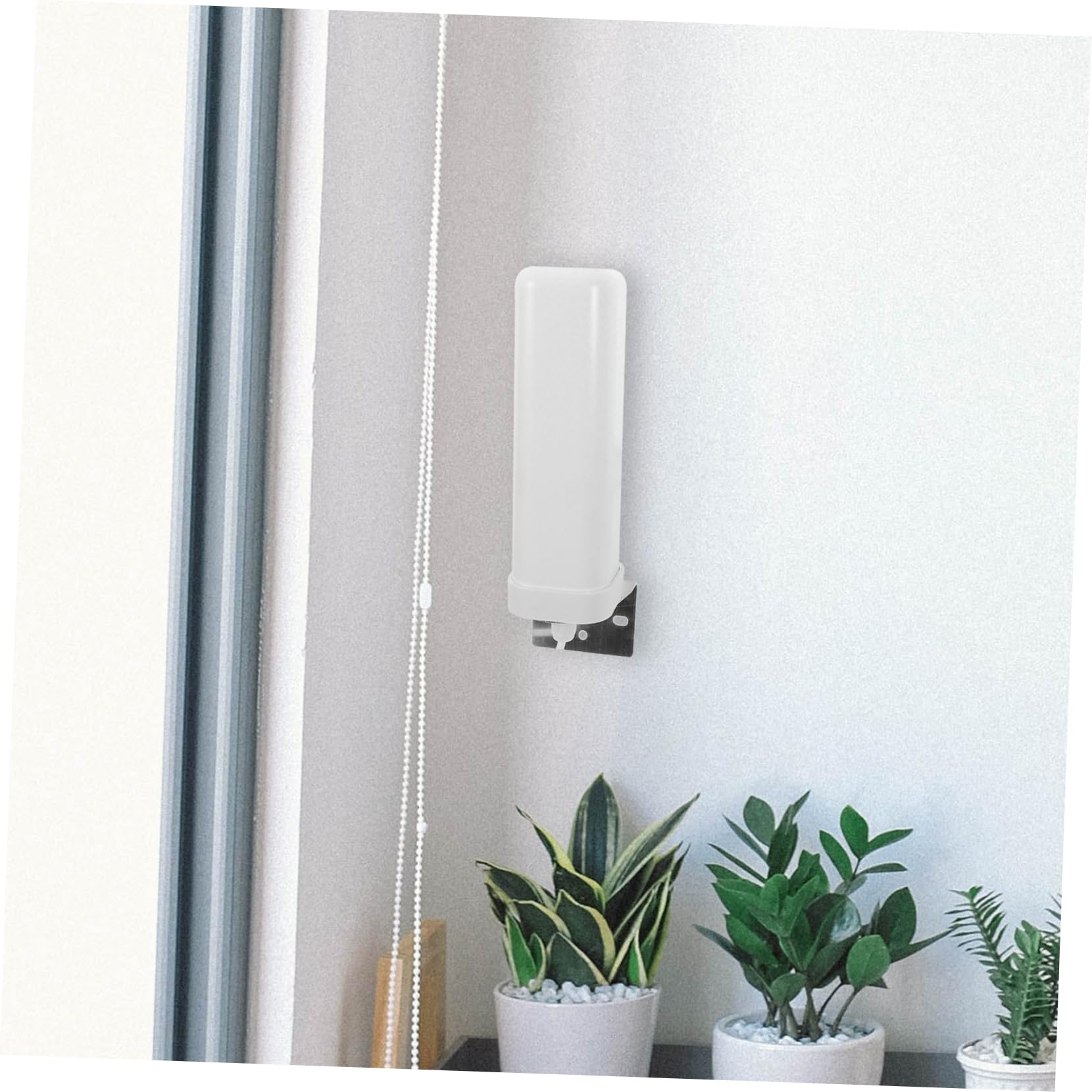 Antenna Omnidirezionale 3g 4g Lte 16-18dbi Bianco per Router e Modem | 698-960/1710-2700mhz, 50 Ohm, Uso Interno ed Esterno, Metallo e Plastica