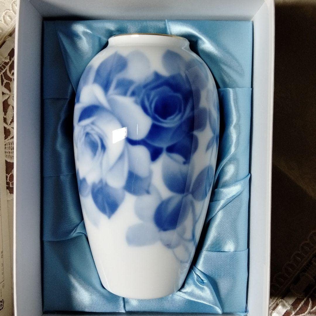 Amazon｜大倉陶園 ブルーローズ 15センチ 花瓶｜花立・華瓶