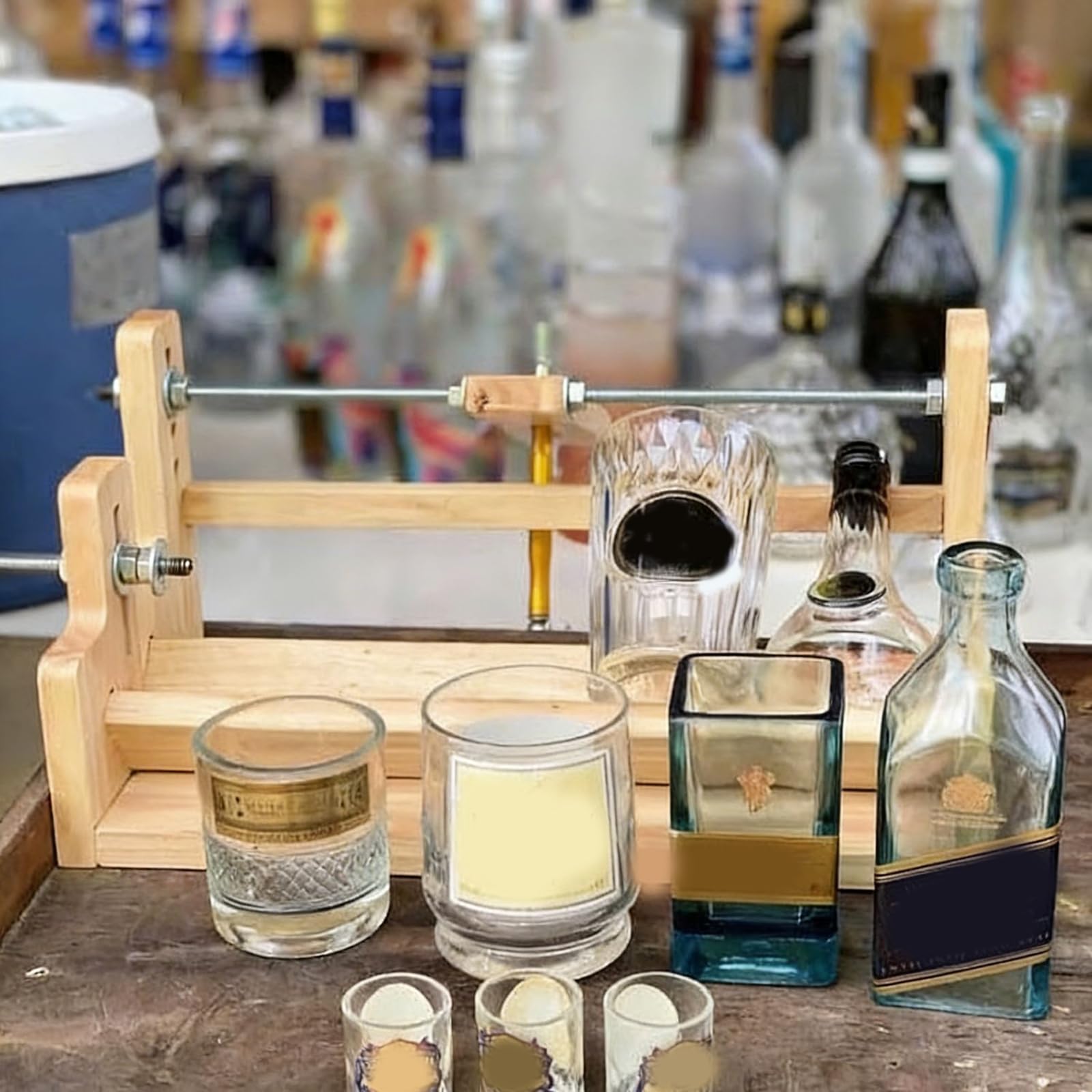 Innovatives Holz Glasflaschenschneidegerät zum Basteln, personalisieren von Vasen und künstlerischen Dekorationsgegenständen, kreative Geschenkherstellung