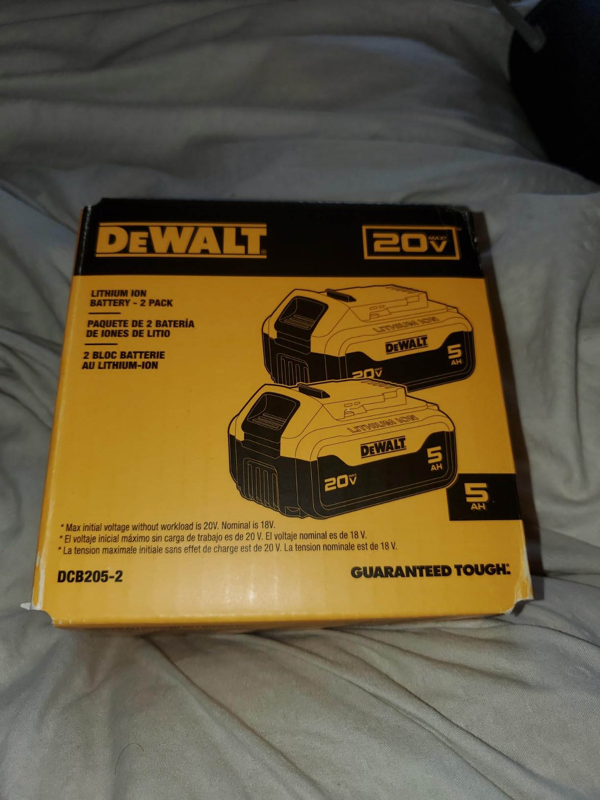 DEWALT 20V MAX Lithium-Ion 5.0 AH Battery (2-Pack) photo review