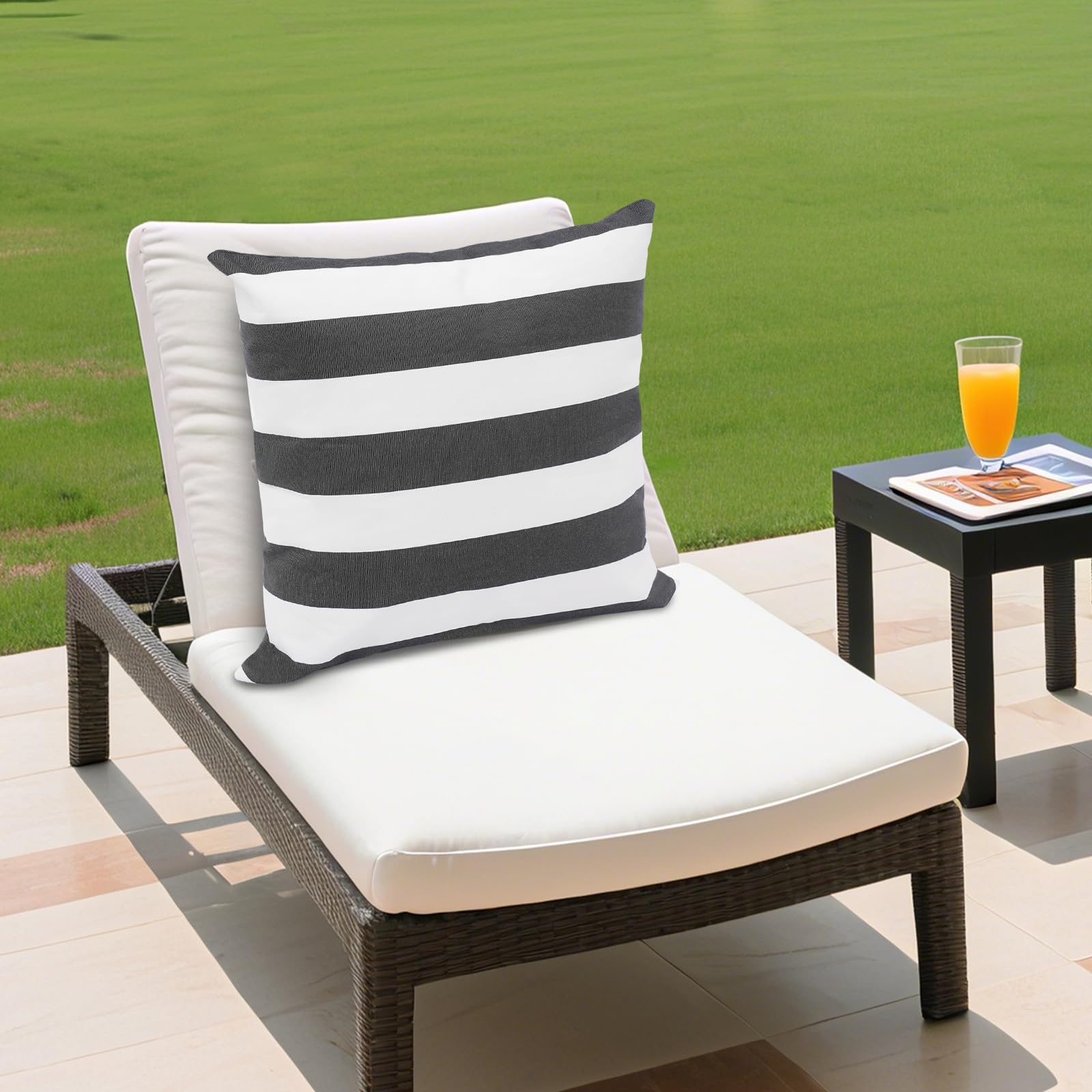 Coussin d’extérieur avec garnissage imperméable Sofakissen 45x45cm, motif rayé, fermeture éclair invisible pour jardin, balcon, canapé et plage (Noir, Blanc)