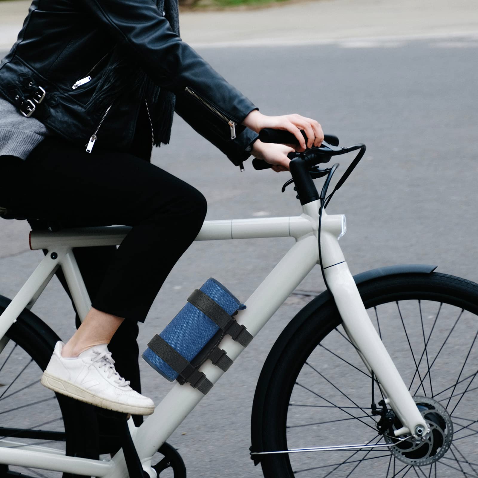 Sangle Porte-Gourde Pour Vélo - Support En Cuir Pour Bouteille Ou Enceinte (36x14cm)