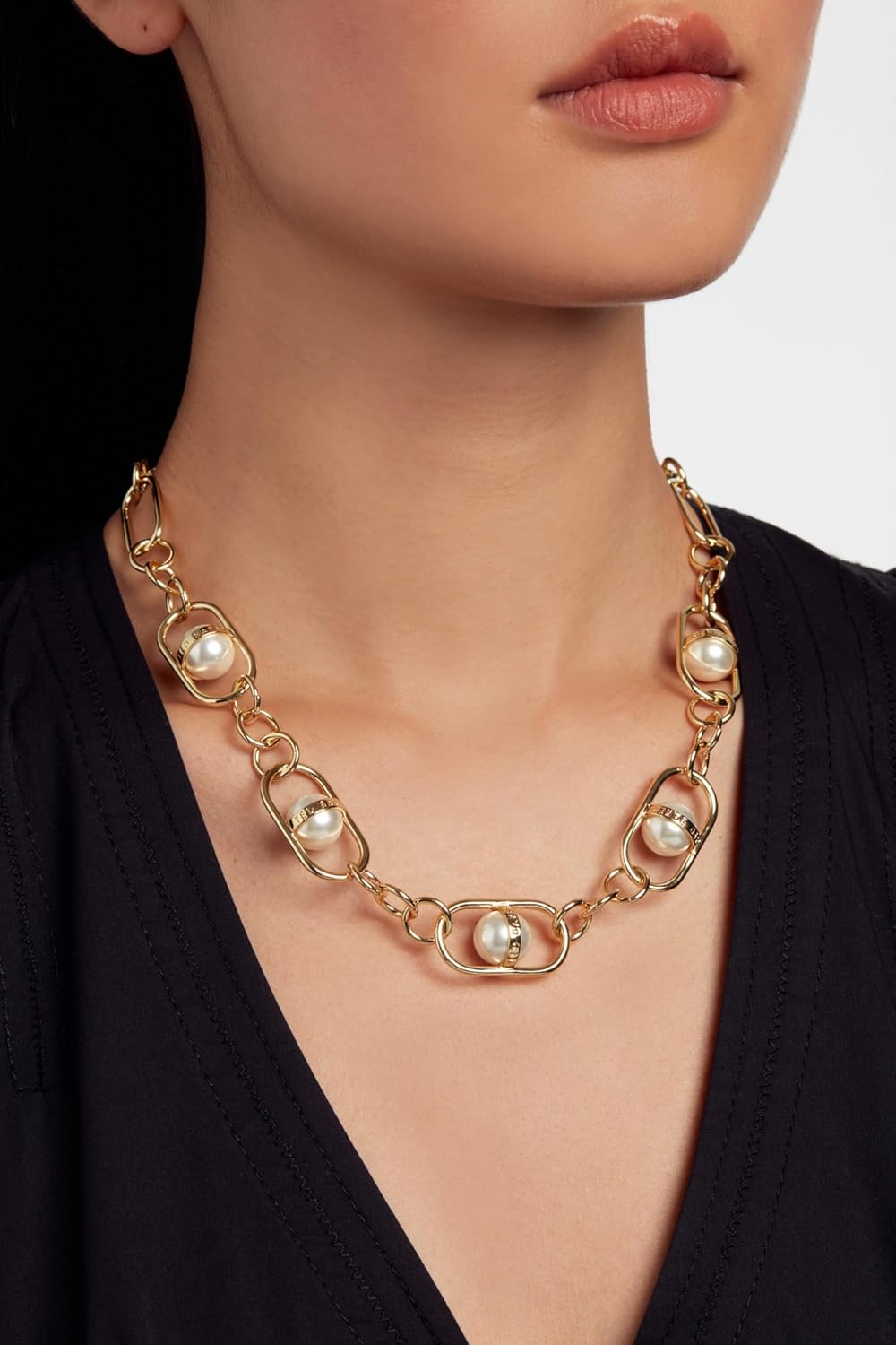 Ted Baker London Perriet Statement Pearl Chain Necklace For Women (Gold/Pearl) - Image 3