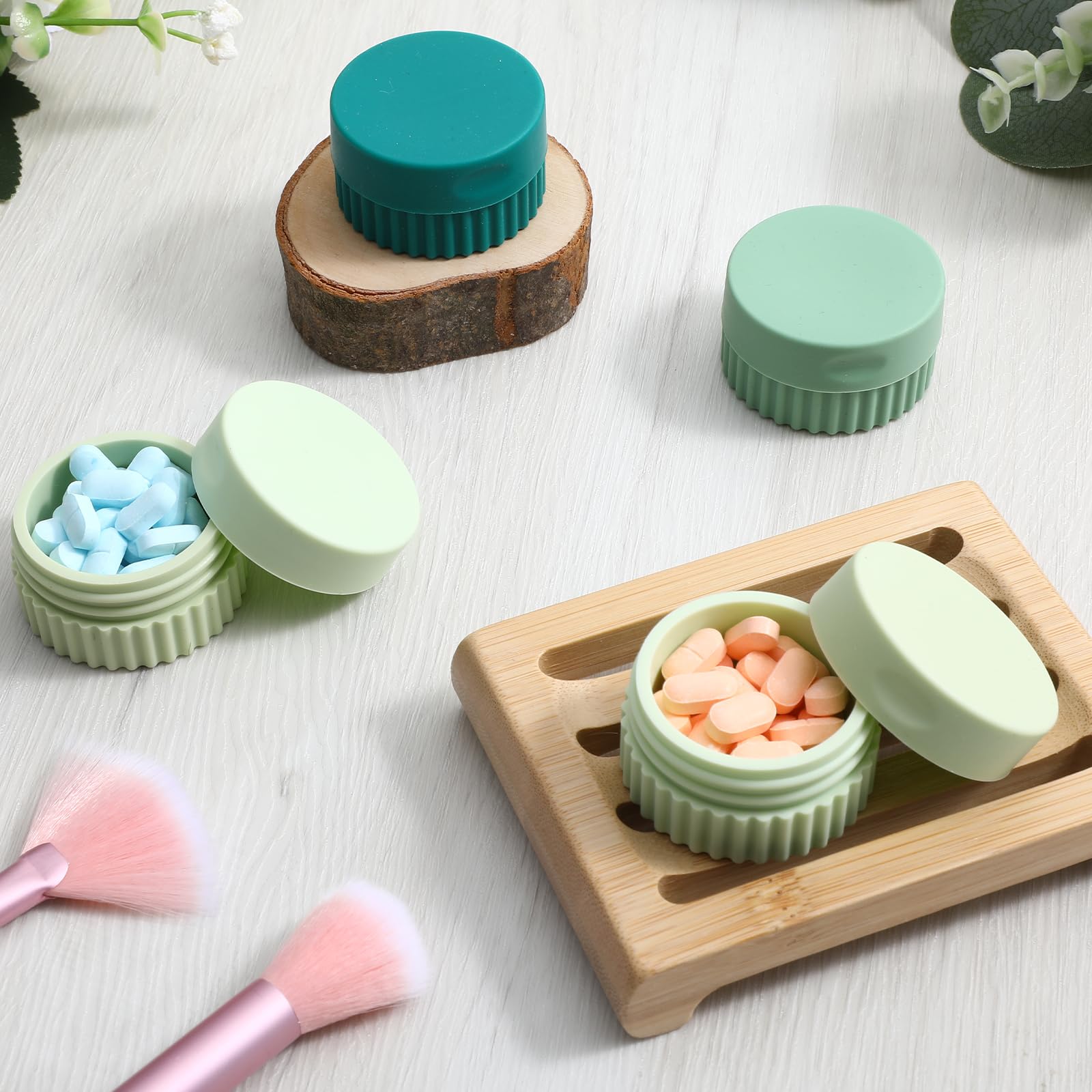 Lot de 4 boîtes cosmétiques rechargeables - 20 ml - En silicone - Pour articles de toilette - Anti-fuite - Avec couvercle - Pour le corps, la crème pour les mains, la lotion, les cosmétiques