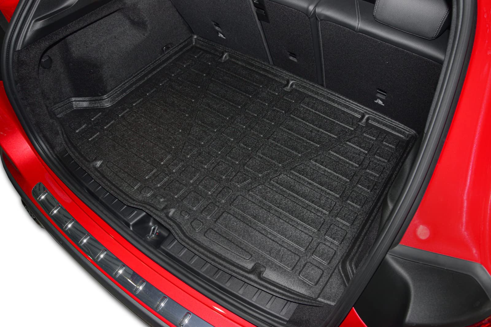 SCOUTT Vasca Bagagliaio per Mercedes GLA H247 Dal 2019, in TPE su Misura, Proteggi Baule con Bordo Alto 4 cm, Antiscivolo, Inodore