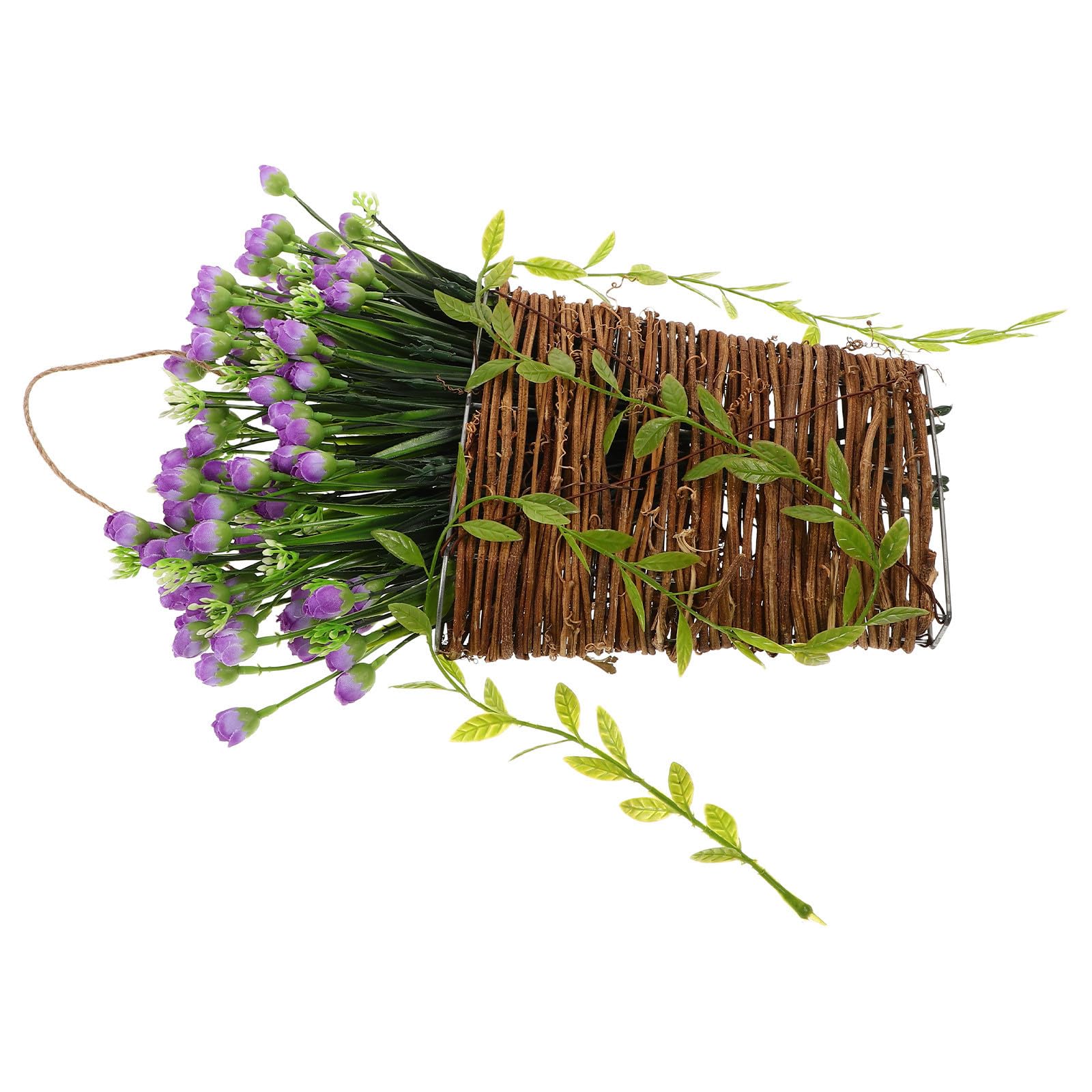 Cesta colgante de mimbre púrpura para dar la bienvenida en la puerta de entrada