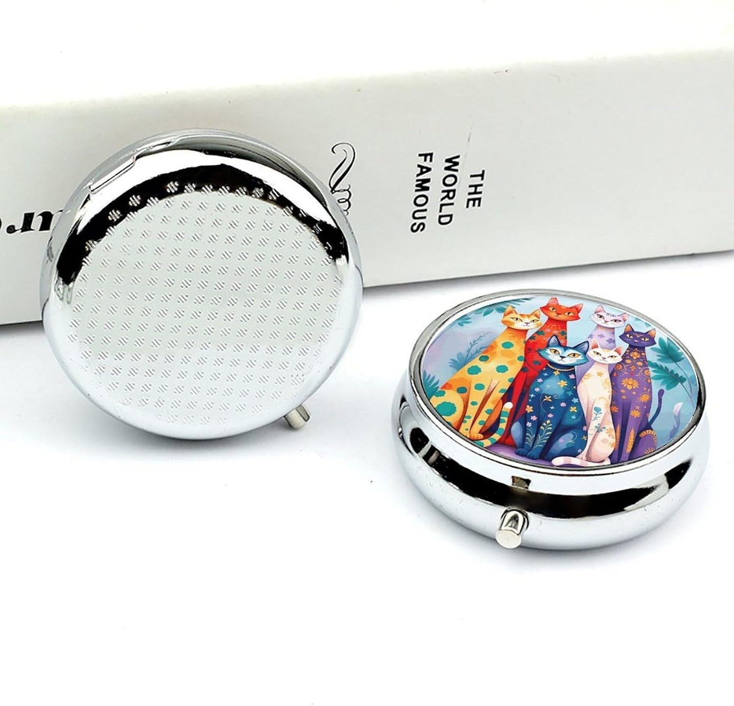 Cats Round Pill Box with 3 Compartments & Mirror image 4