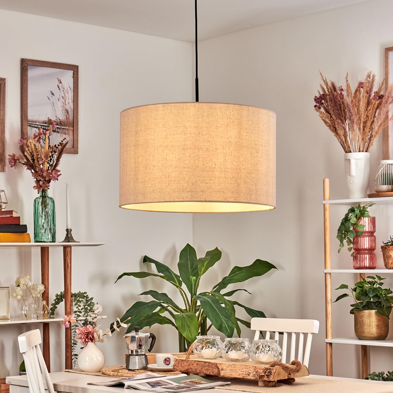 HOFSTEIN Hängeleuchte Flemming, Hängelampe aus Metall/Stoff in Schwarz/Beige/Weiß, moderne Pendelleuchte im modernen Design (Ø 50 cm), E27, Höhe max. 157 cm, Esszimmer, Wohnzimmer, Küche, Flur