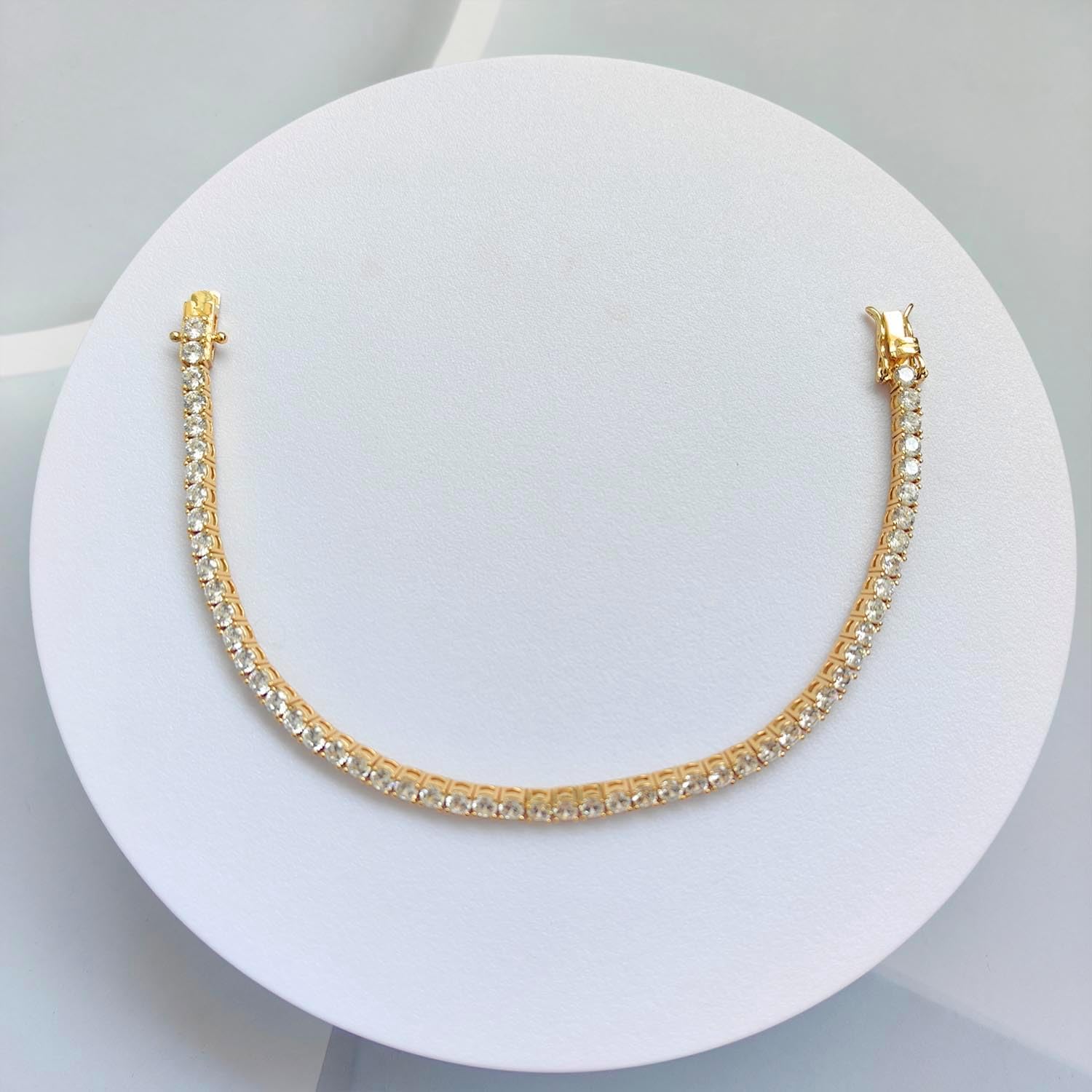 Rnivida Tennis Bracelet for Women, Classic 3mm/4mm Cubic Zirconia Womens Bracelet