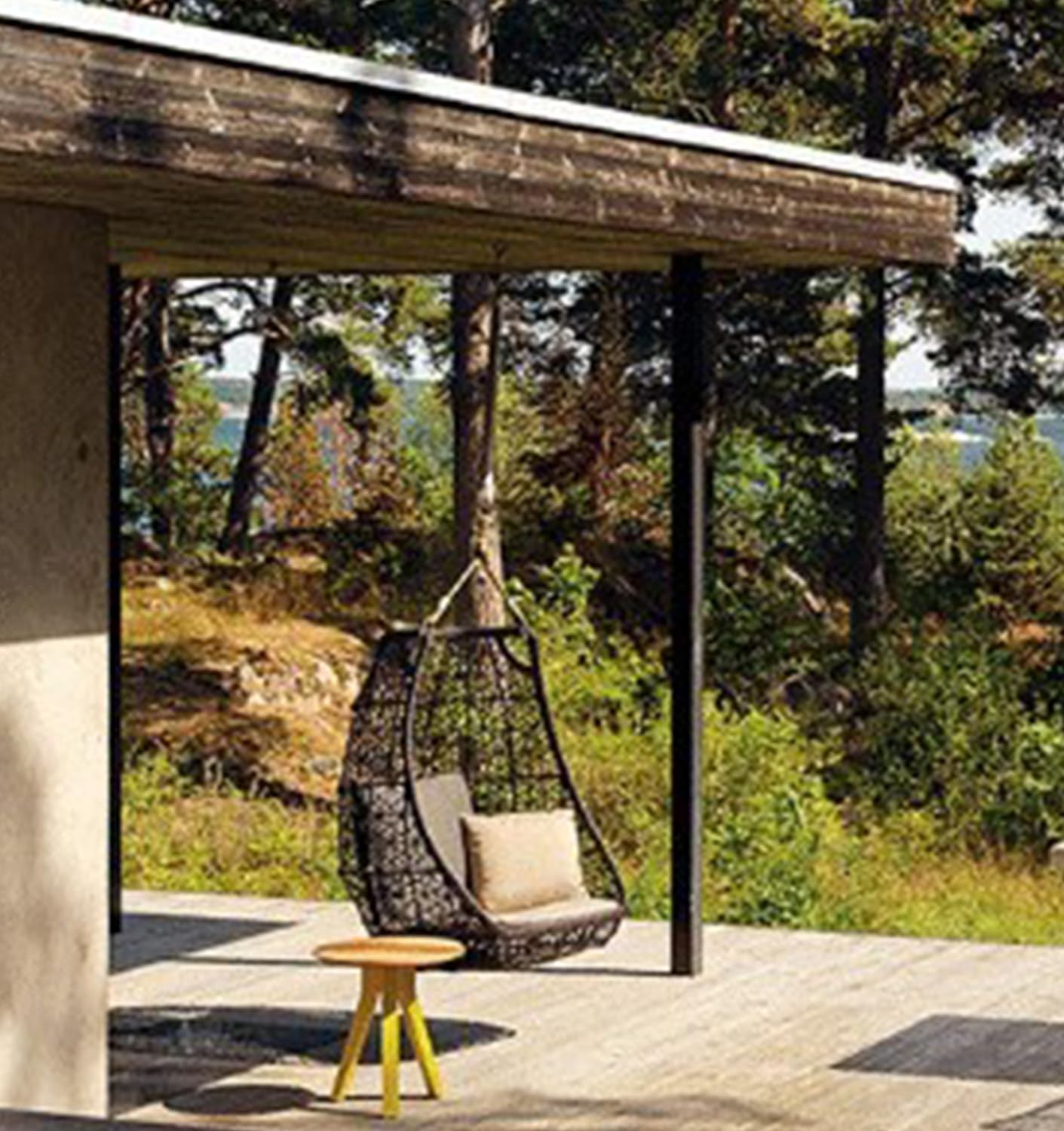 Outdoor-Hängesessel mit UV-beständigen Kissen, PE-Rattan, Schaukelkorb, Stuhl für drinnen und draußen, Garten und Balkon, Weiß
