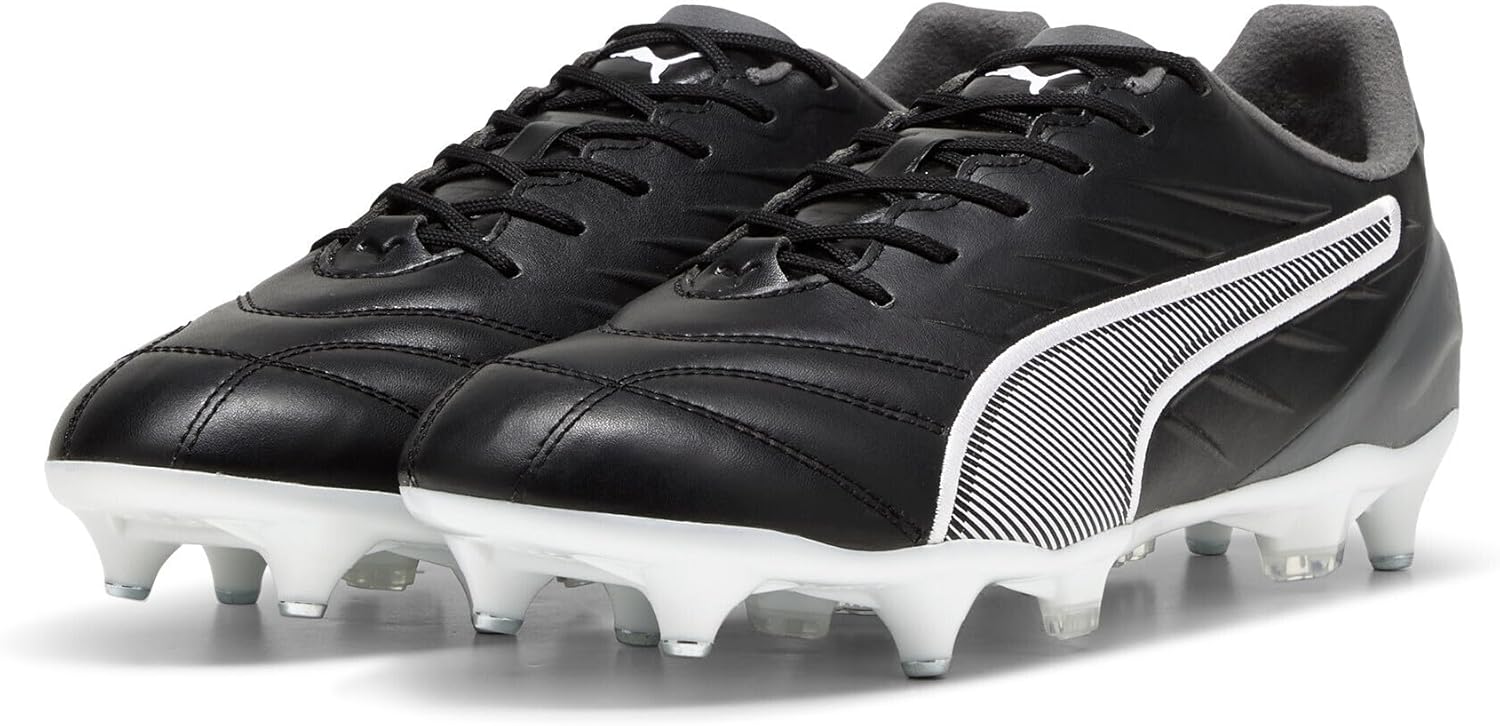 PUMA Unisex-Adult Football Soccer Shoe
