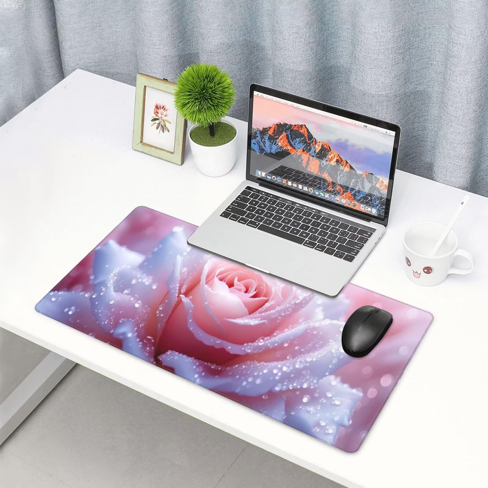 Podkładka pod mysz do gier XXL 1400 x 600 x 3 mm duża różowa podkładka pod mysz do gier akcesoria, kwiat pod ręką akcesoria biurowe zszyte krawędzie, wystrój pokoju domowego, prezent dla mężczyzn