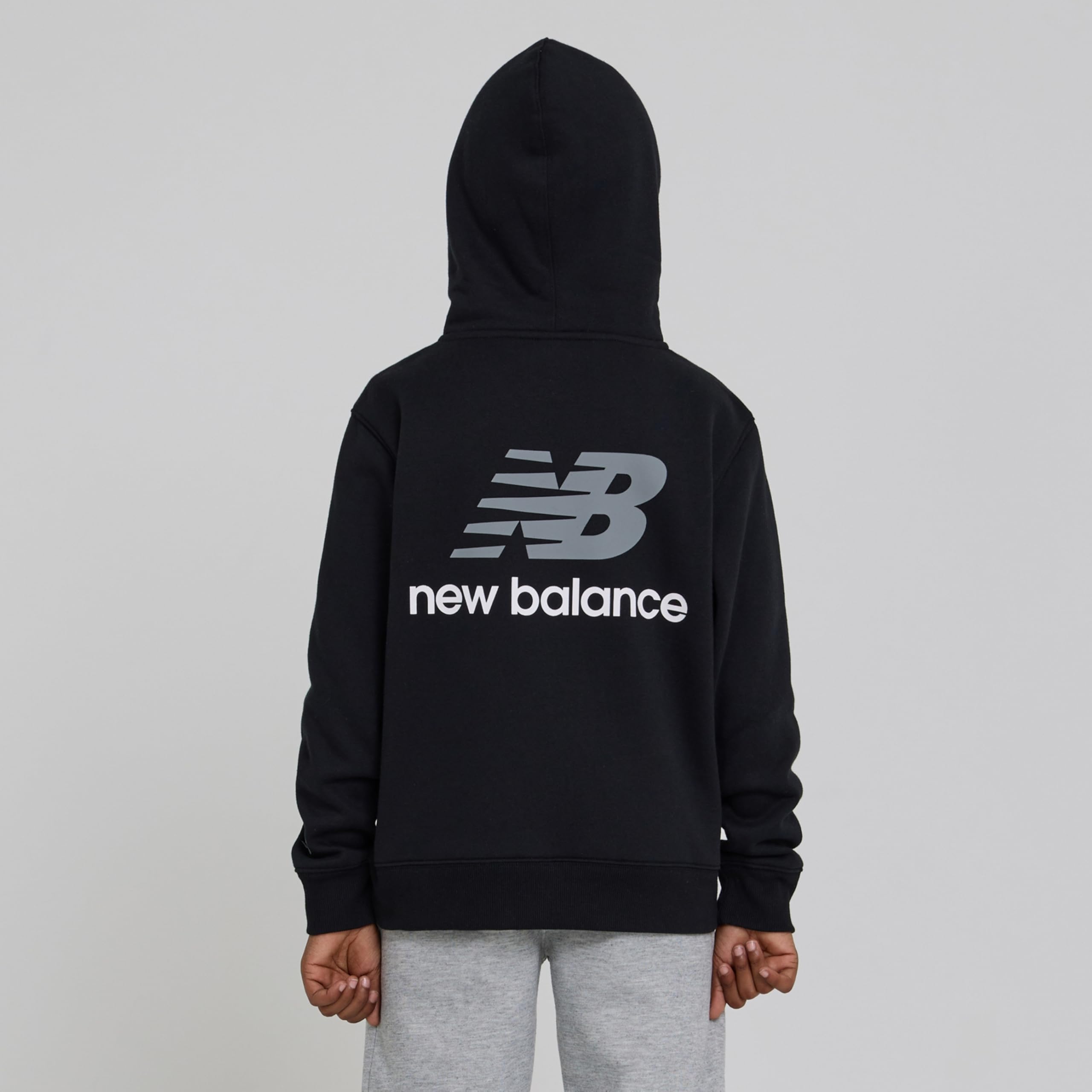New Balance Sudadera clásica con capucha para niños, cómoda mezcla de algodón y forro polar, tallas 4-20