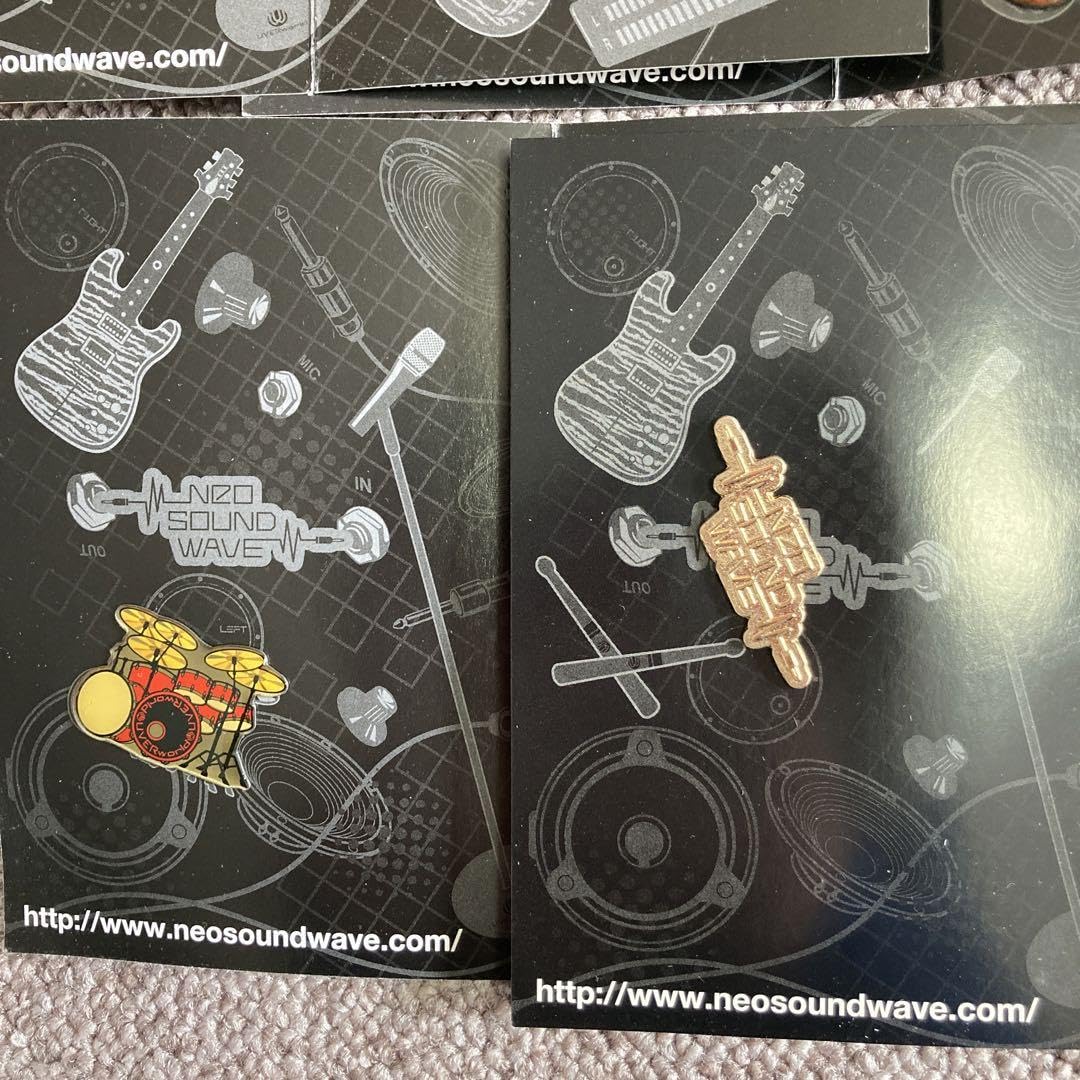 【超稀少】UVERworld ファンクラブ特典など 26点セット UVERworld - UVERworld 公式FC会員継続特典品セットの通販 by