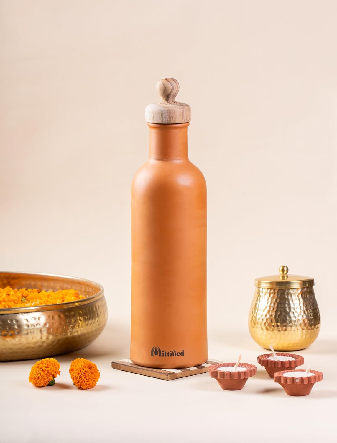 Mitti Marvel | 1 Litre Premium Handcrafted Clay Water Bottle with Seesham Wood Lid | Natural Cooling, Eco-Friendly & Reusable | Perfect for Daily Use & Gifting