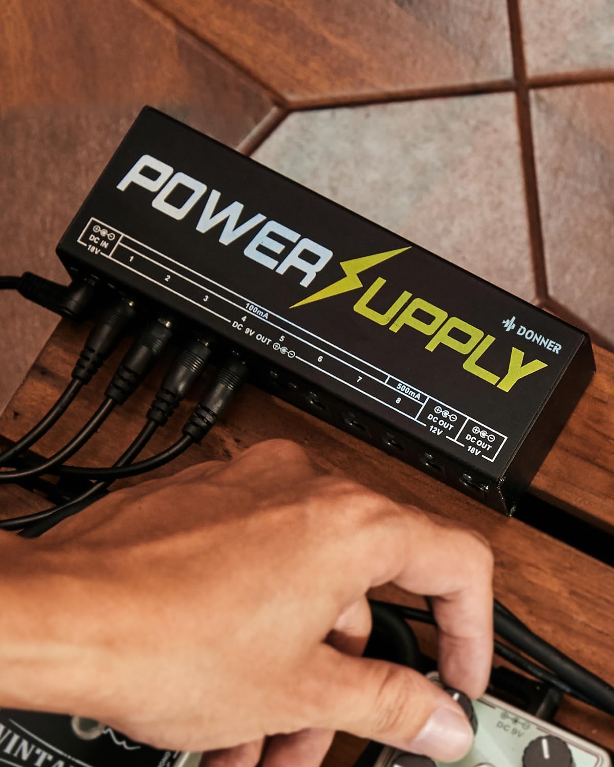 Donner エフェクター電源 10チャンネル パワーサプライ 独立動作 Amazon | Donner エフェクター電源 10チャンネル パワーサプライ 独立