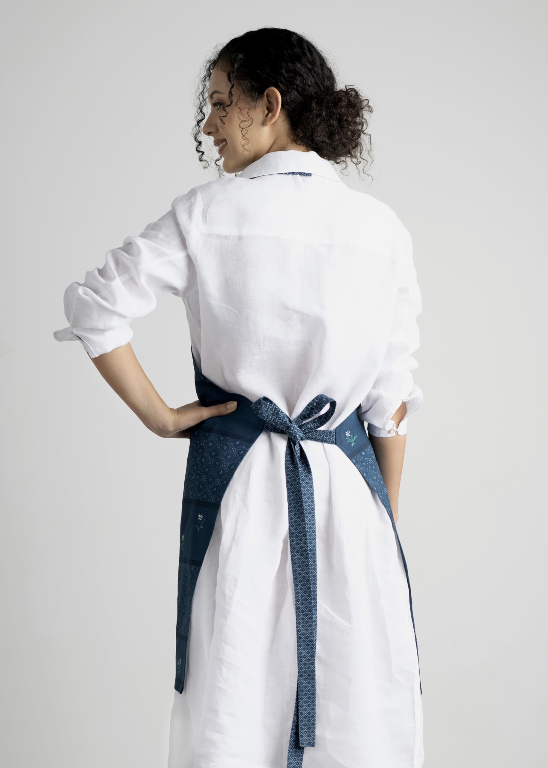 Maison d' Hermine Grembiule, 100% cotone, 1 pezzo, tracolla regolabile, grembiule con tasca centrale e nastri lunghi per donna, uomo, cuoco